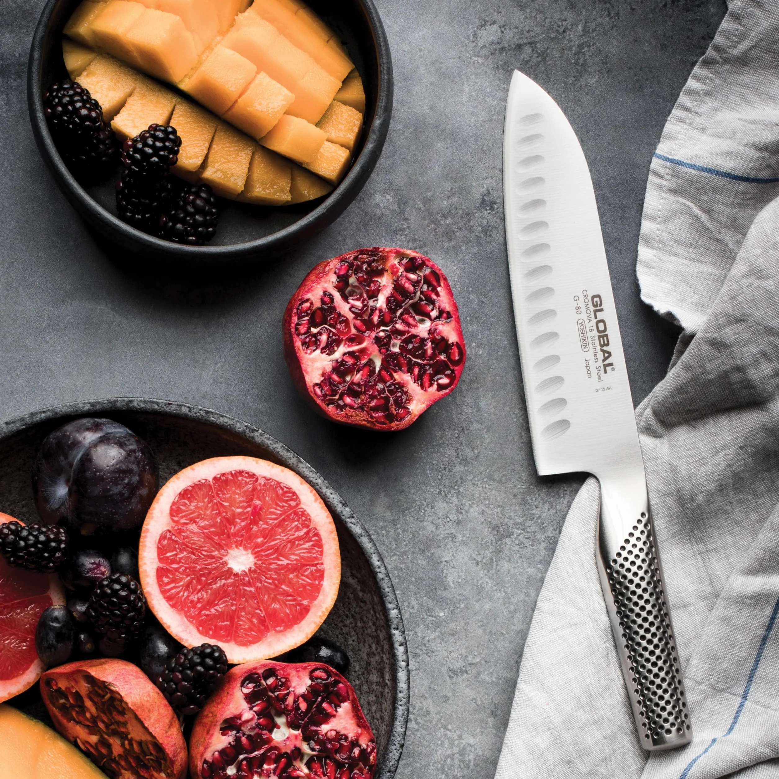 Global Design Concepts G80 (ancien sigle : G48) Santoku alvéolaire 18 cm