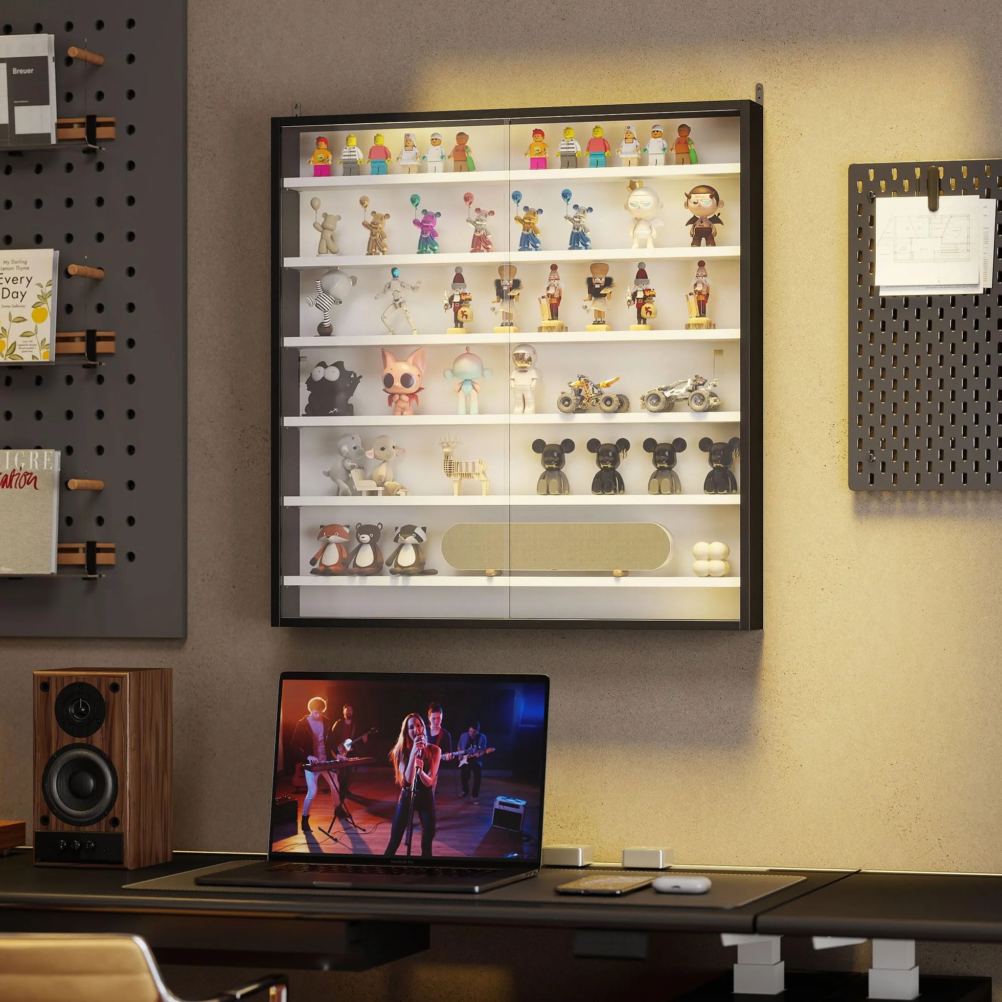 HOMCOM Vitrine pour Collection vitrine Murale 80 x 9,5 x 83 cm avec 6 étagères réglables en Hauteur et 2 Portes coulissantes en Verre, pour Collection de Figurines et Voitures Miniatures, Noir