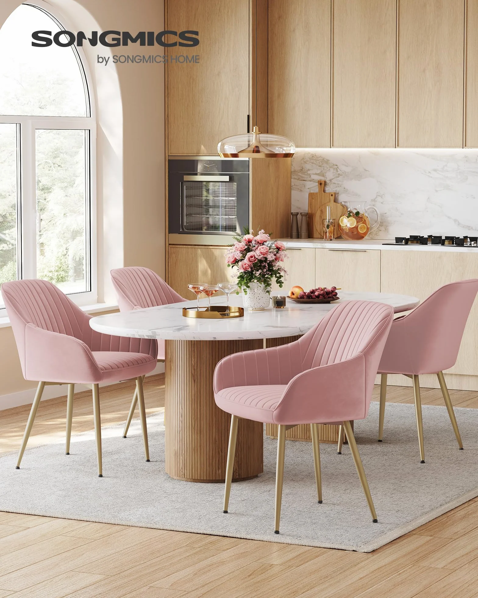SONGMICS Chaise Salle à Manger, Chaise de Cuisine, Fauteuil en Velours, Rembourrée, avec Accoudoirs, Charge Max. 120 kg, Pieds en Métal, pour Salle à Manger, Rose Bonbon et Doré Clair LDC087R01