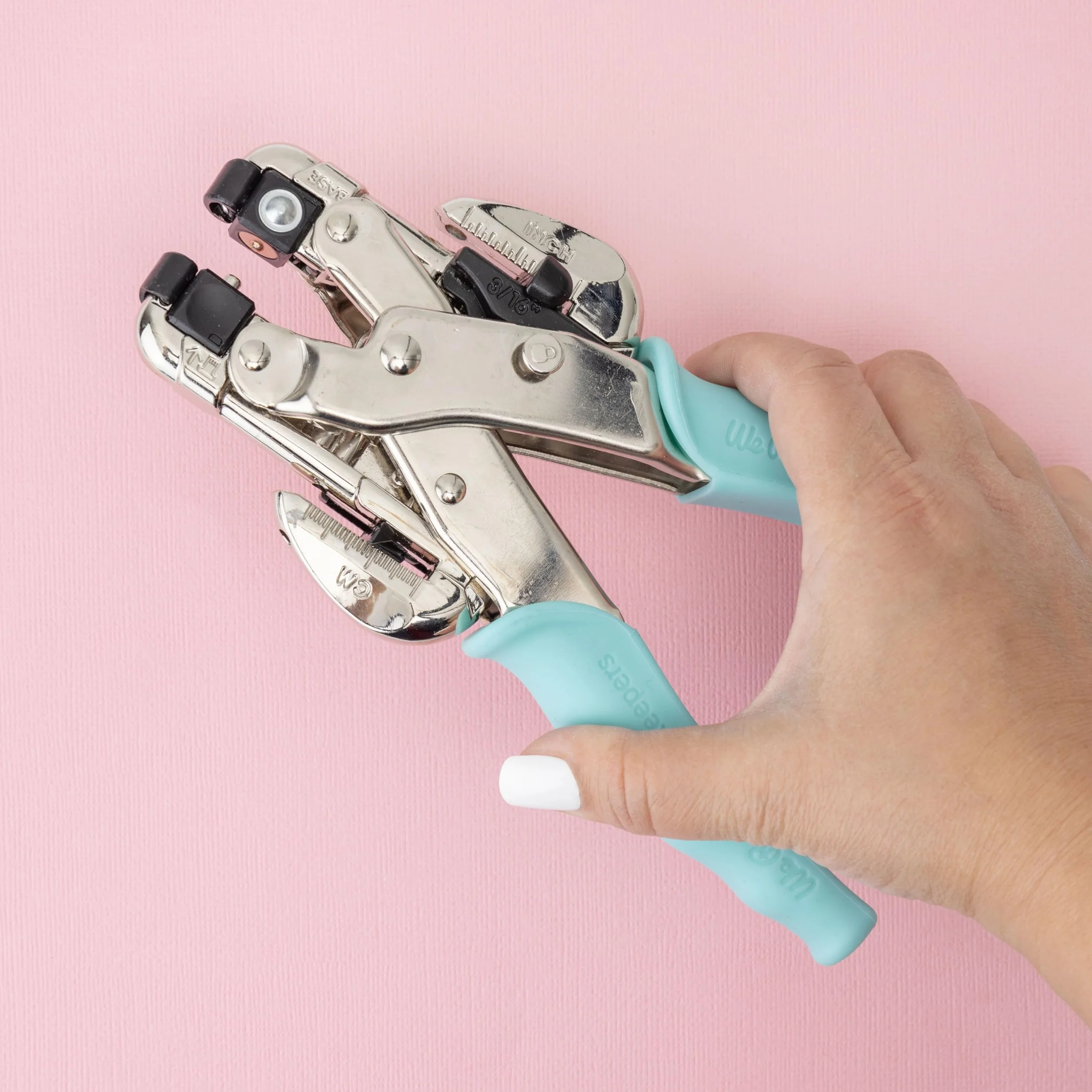 We R Memory Keepers WR70907-7 Crop-a-dile, Plastique, Bleu, 15,2 x 29,6 x 3,3 cm