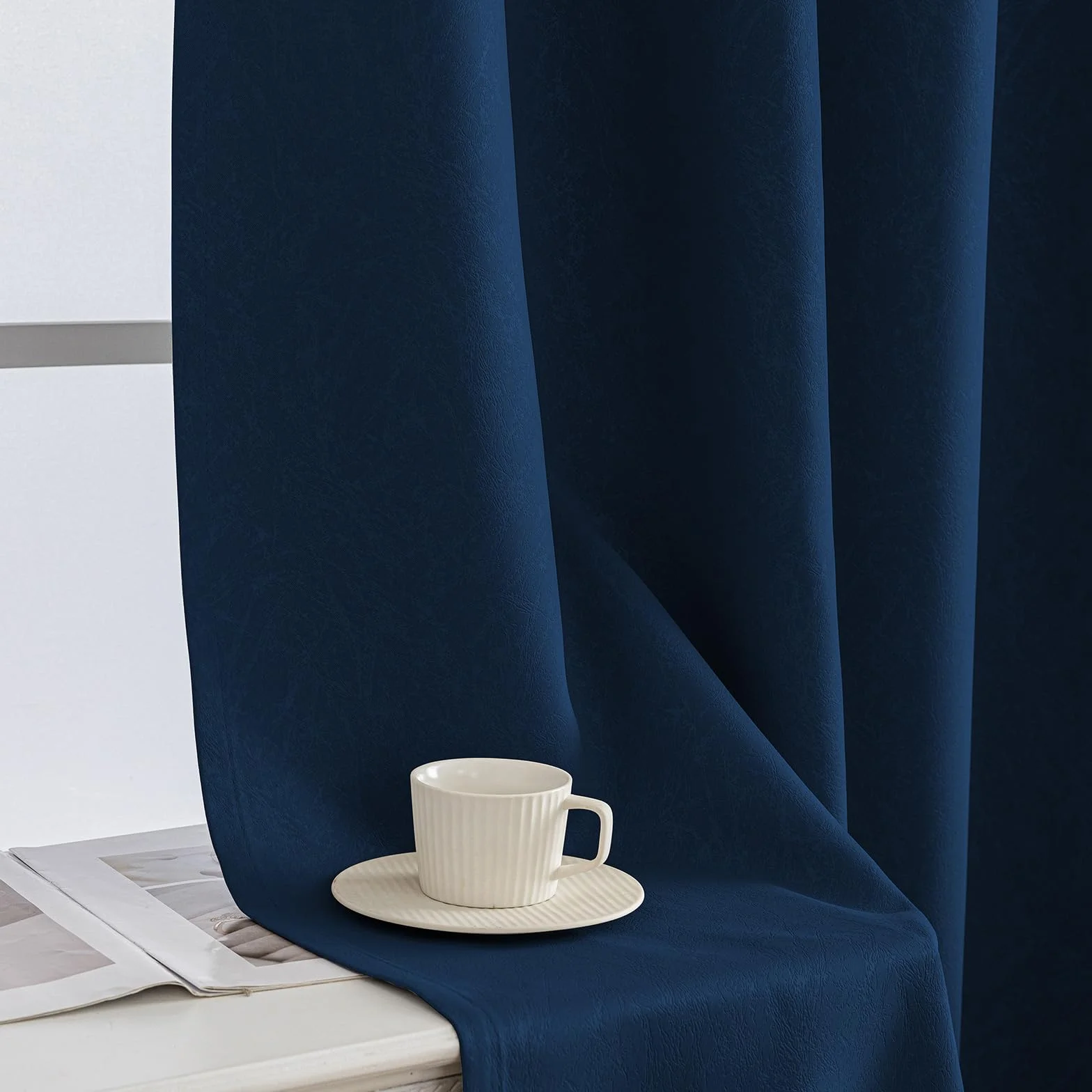 Rideau Occultant 140x300 CM Lot De 2 Thermique Isolant Anti Froid Chaleur Oeillets Anti UV Decoration Chambre Salon
