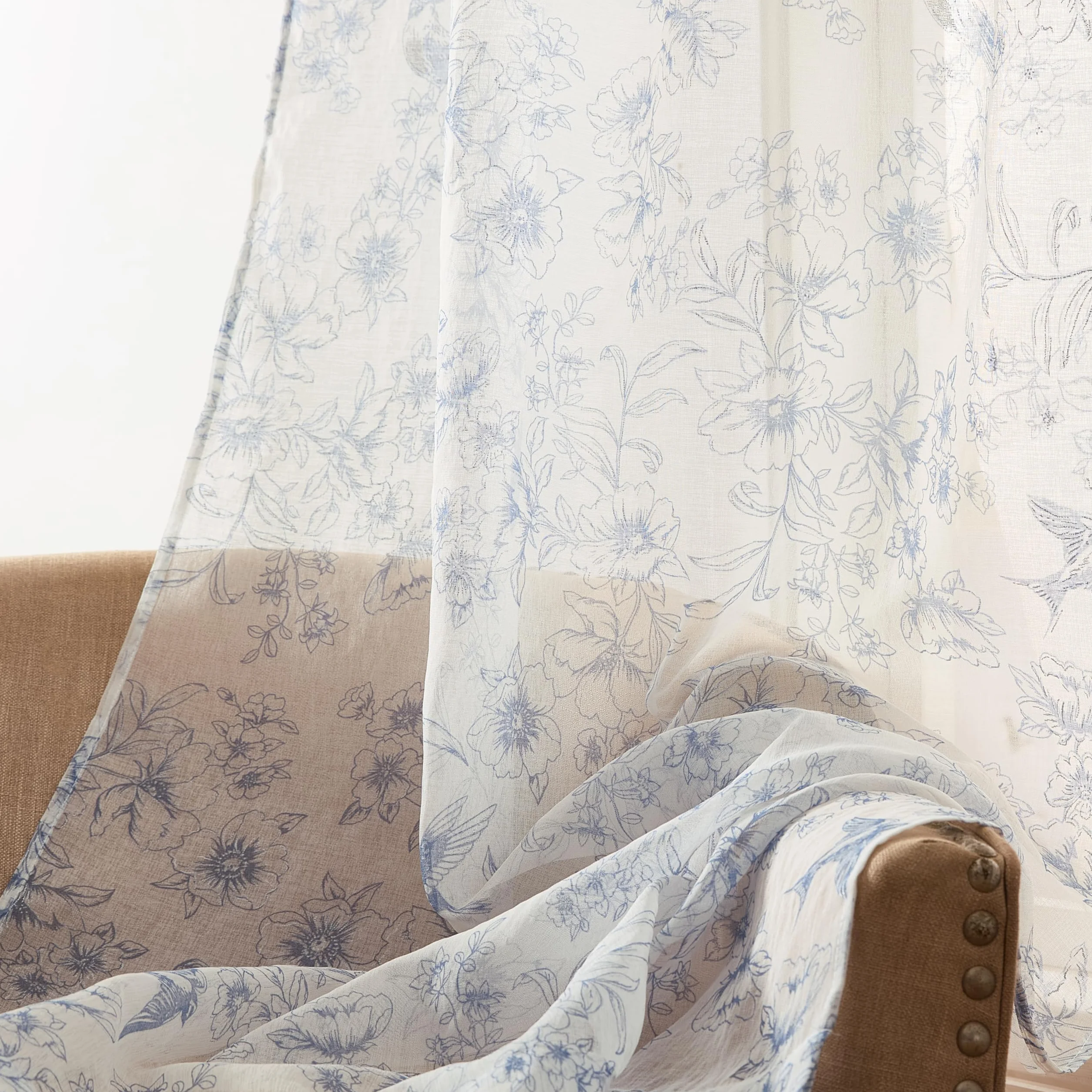 Laura Ashley Barnette Lot de 4 Rideaux Passe-Tringle 243,8 cm Semi-Transparent Bleu