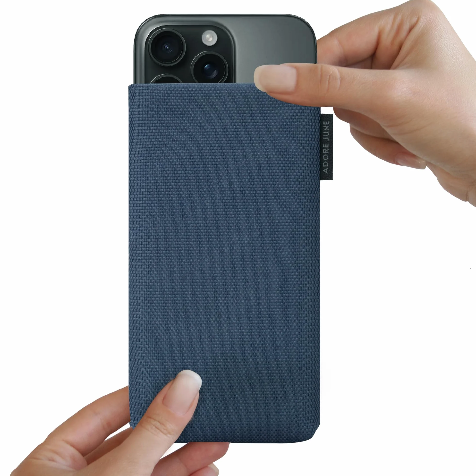 Adore June Etui na telefon komórkowy Classic z recyklingu, niebieskie, kompatybilne z iPhone 16 Pro Max 2024, nowoczesne, ekologiczne materiały R-PES, wyprodukowano w Europie