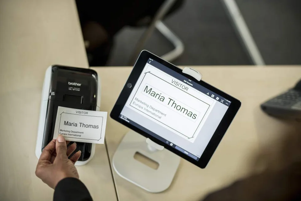 Imprimante d'étiquettes QL-810W Wi-Fi professionnelle