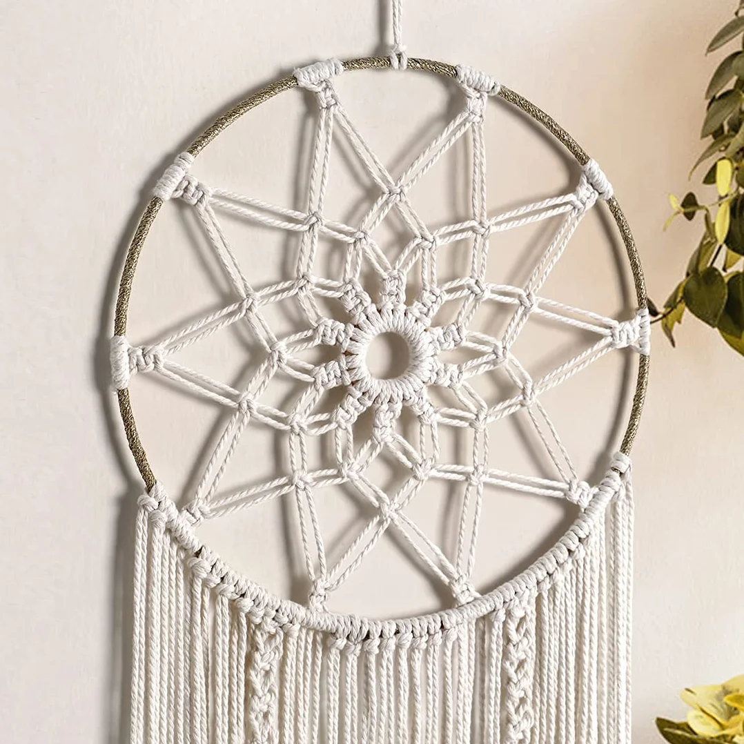 Attrape-rêves en macramé Décoration murale Art mural tissé à la main bohème Cercle métallique Beige