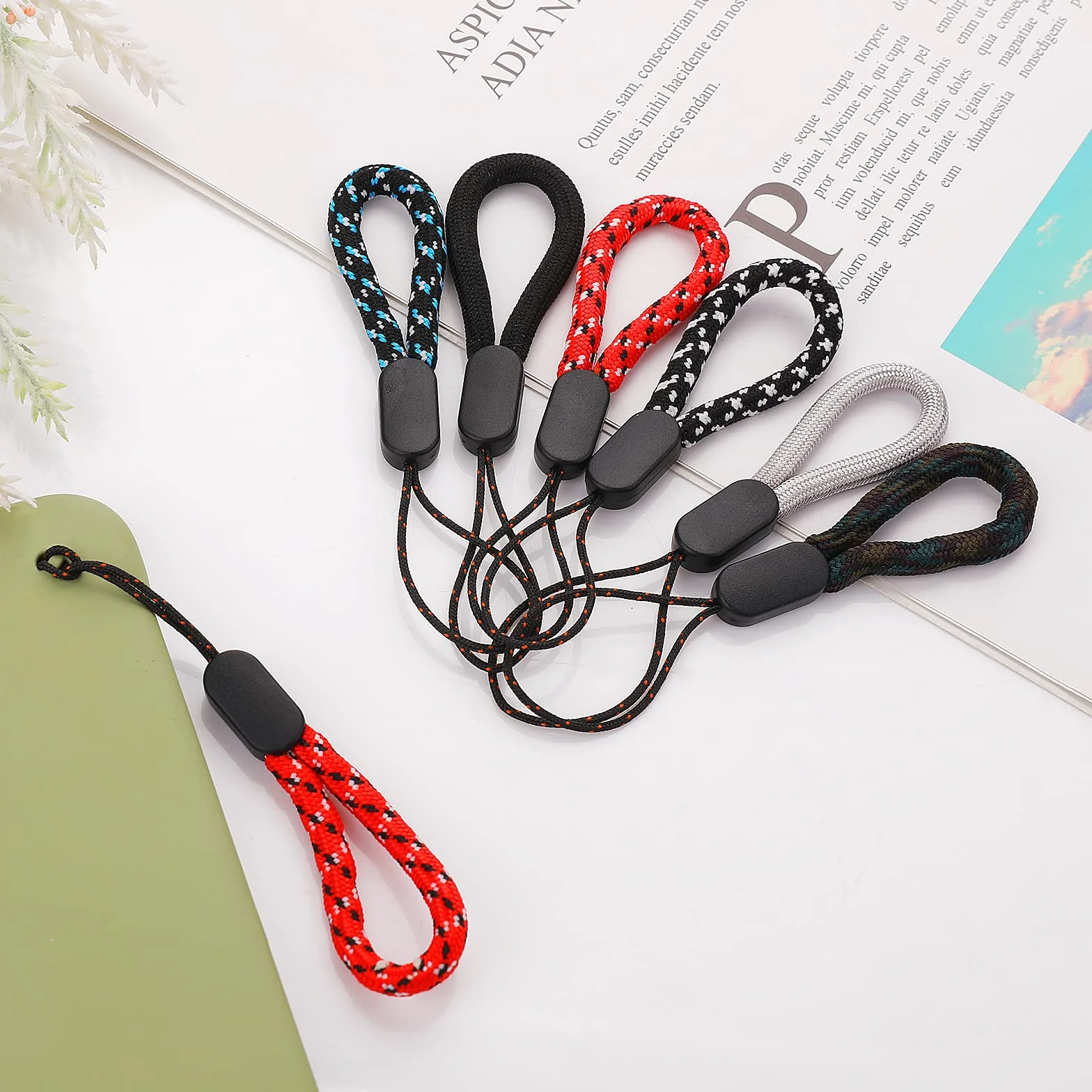 cobee Nylonowa smycz na nadgarstek do telefonu komórkowego, aparatu, kluczy, pamięci USB, 12 cm