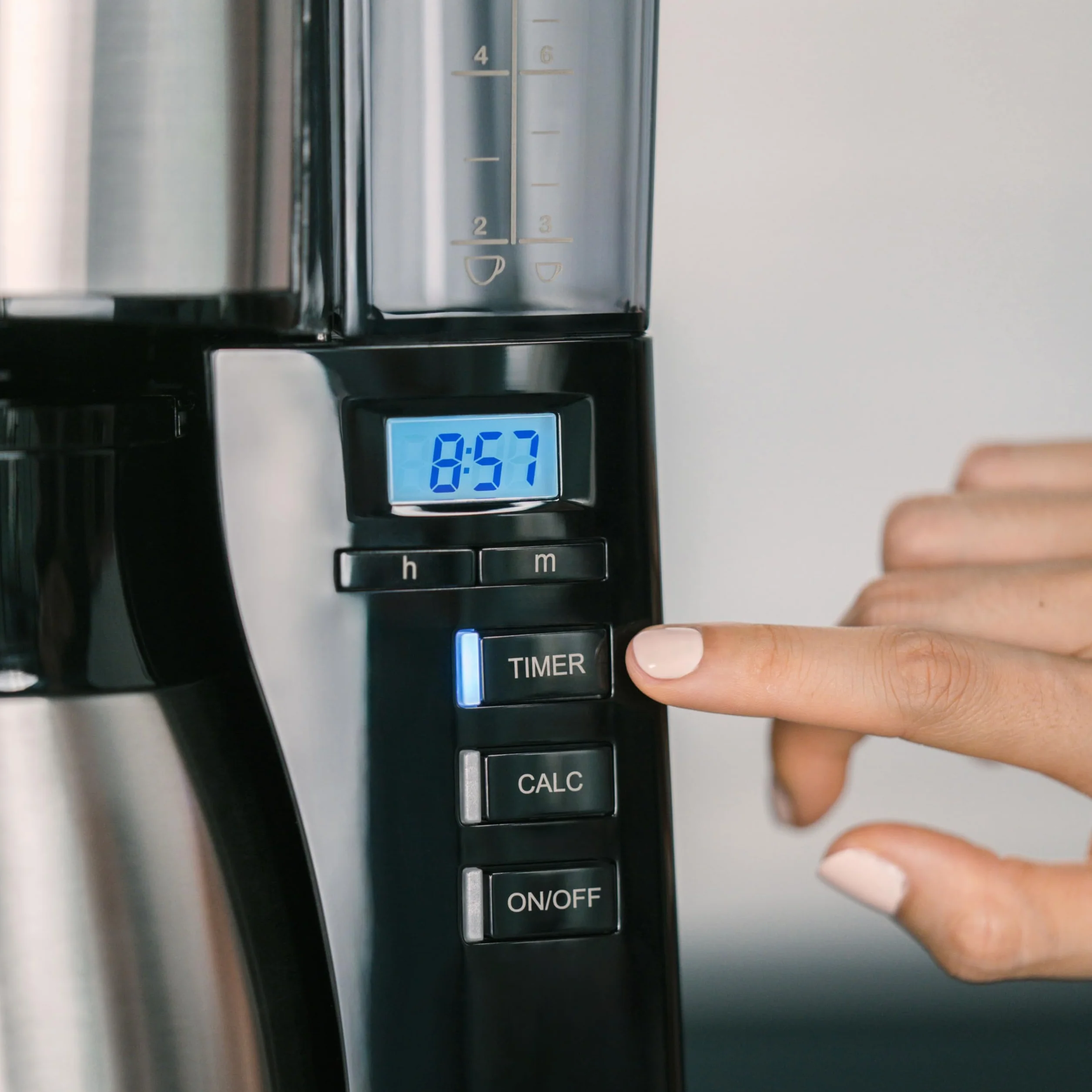 Melitta Cafetière à filtre Look V Therm Timer Noire, avec Carafe thermique et fonction minuterie, Réservoir d'eau amovible et programme de détartrage, capacité 10-15 tasses, modèle 1025-18
