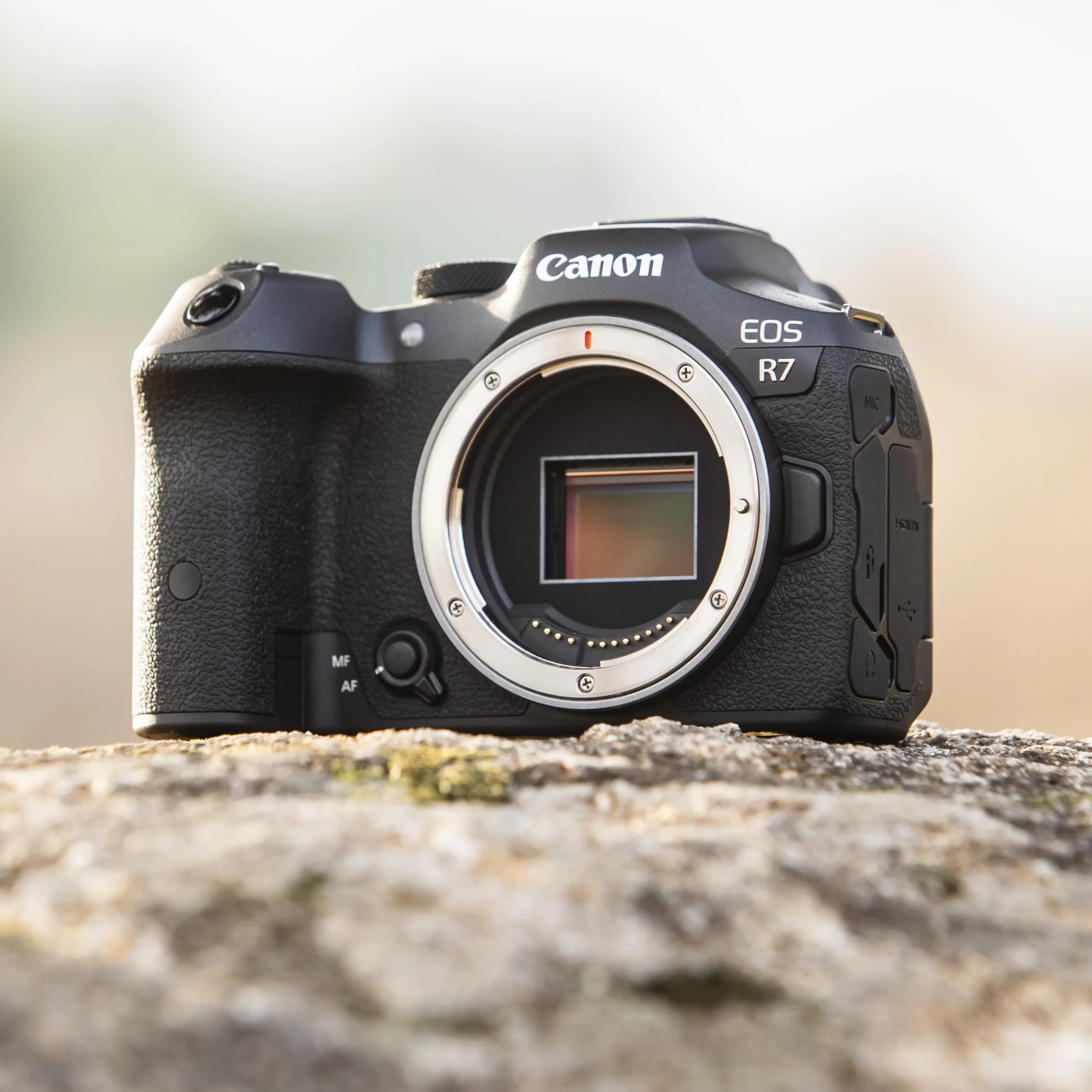 Canon EOS R7 5137C003 Aparat Bezlusterkowy, Czarny