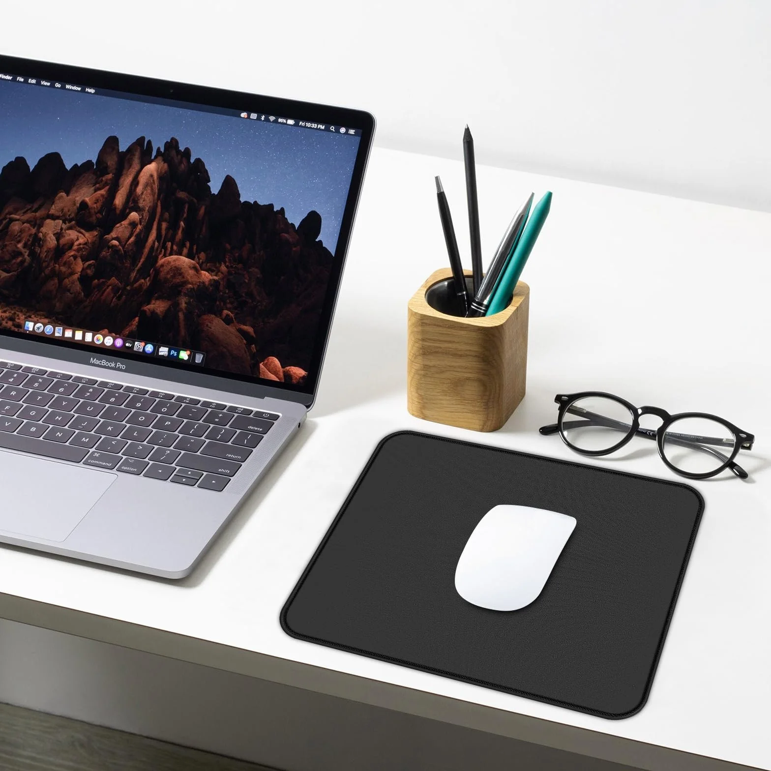 Tapis de Souris 4 Pièces 26 x 21 cm Mousepad Bureau Antidérapant Bords Tissés Noir