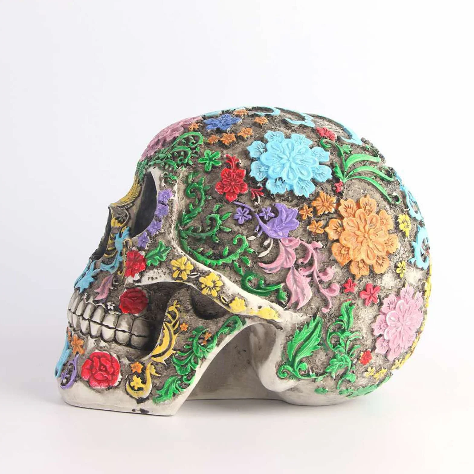 Tête de Mort Sculptée Design Jour des Morts, Statue Crâne avec Pétales, Sugar Skull Résine Ornement Halloween Maison