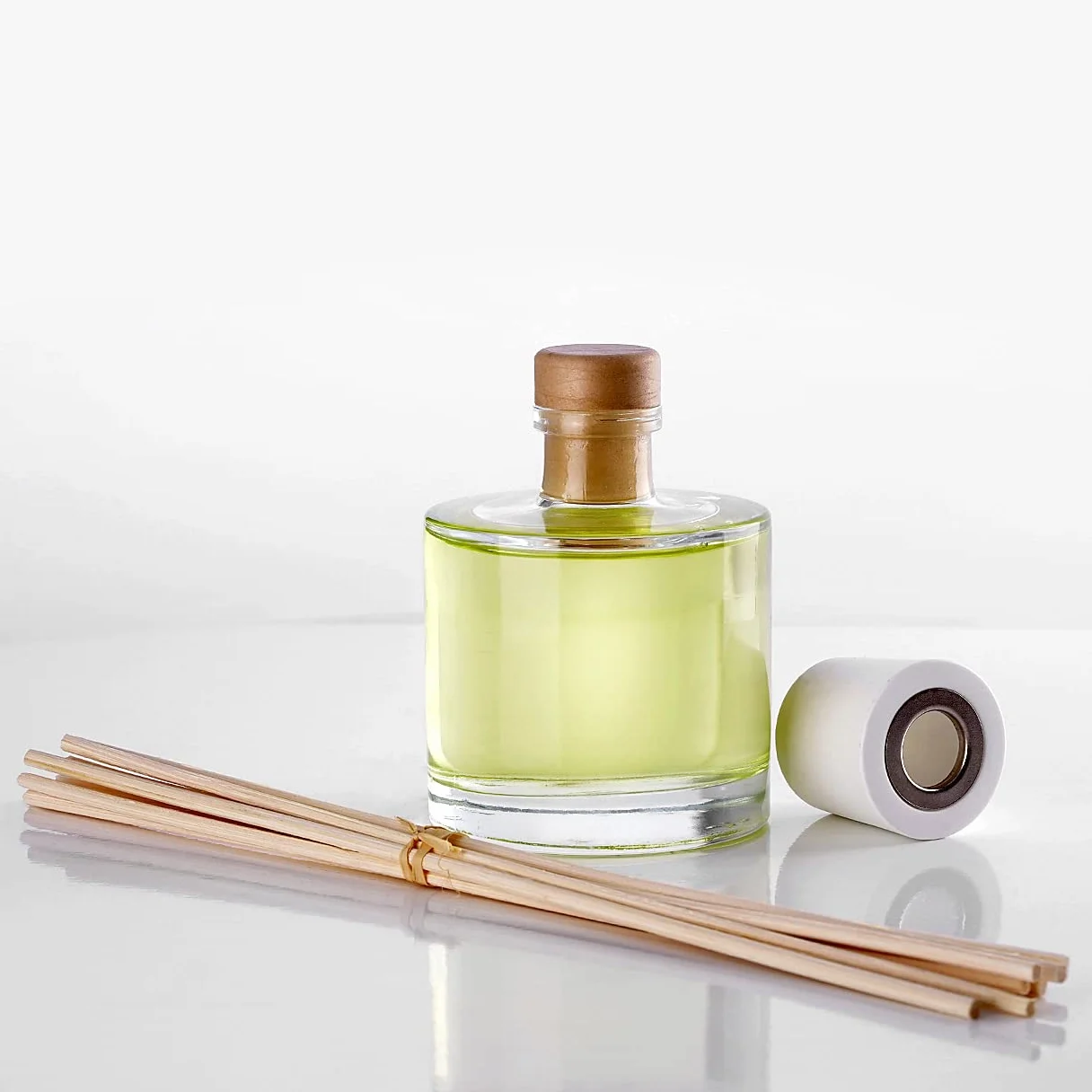 Diffuseur de Parfum Musc Blanc 100 ML - Fraîche et Durable - Assainisseur d'Air - Aromathérapie