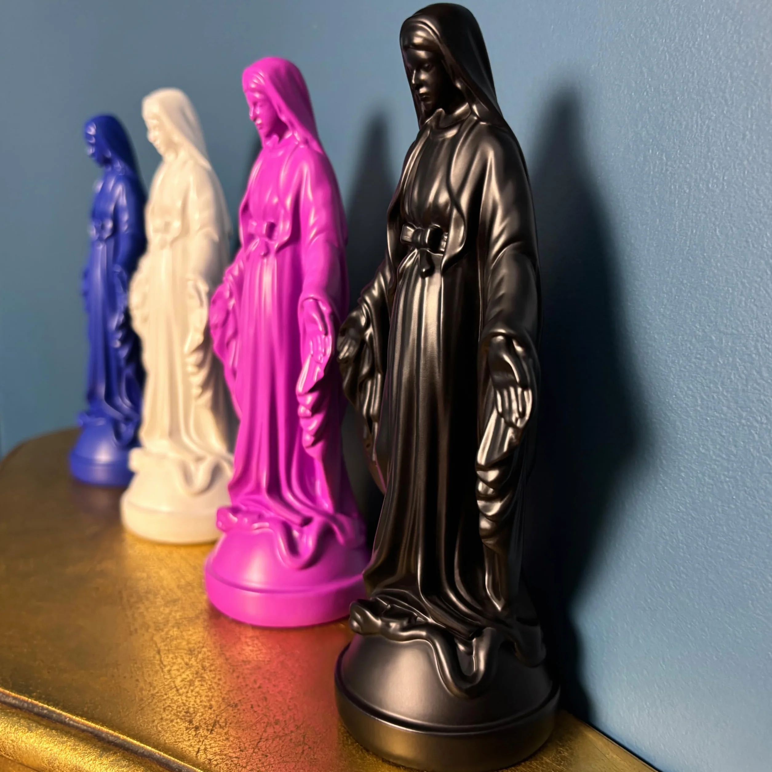 Statue Moderne Vierge Marie Figurine Décorative en Résine Cadeau Unique de Collection Noir