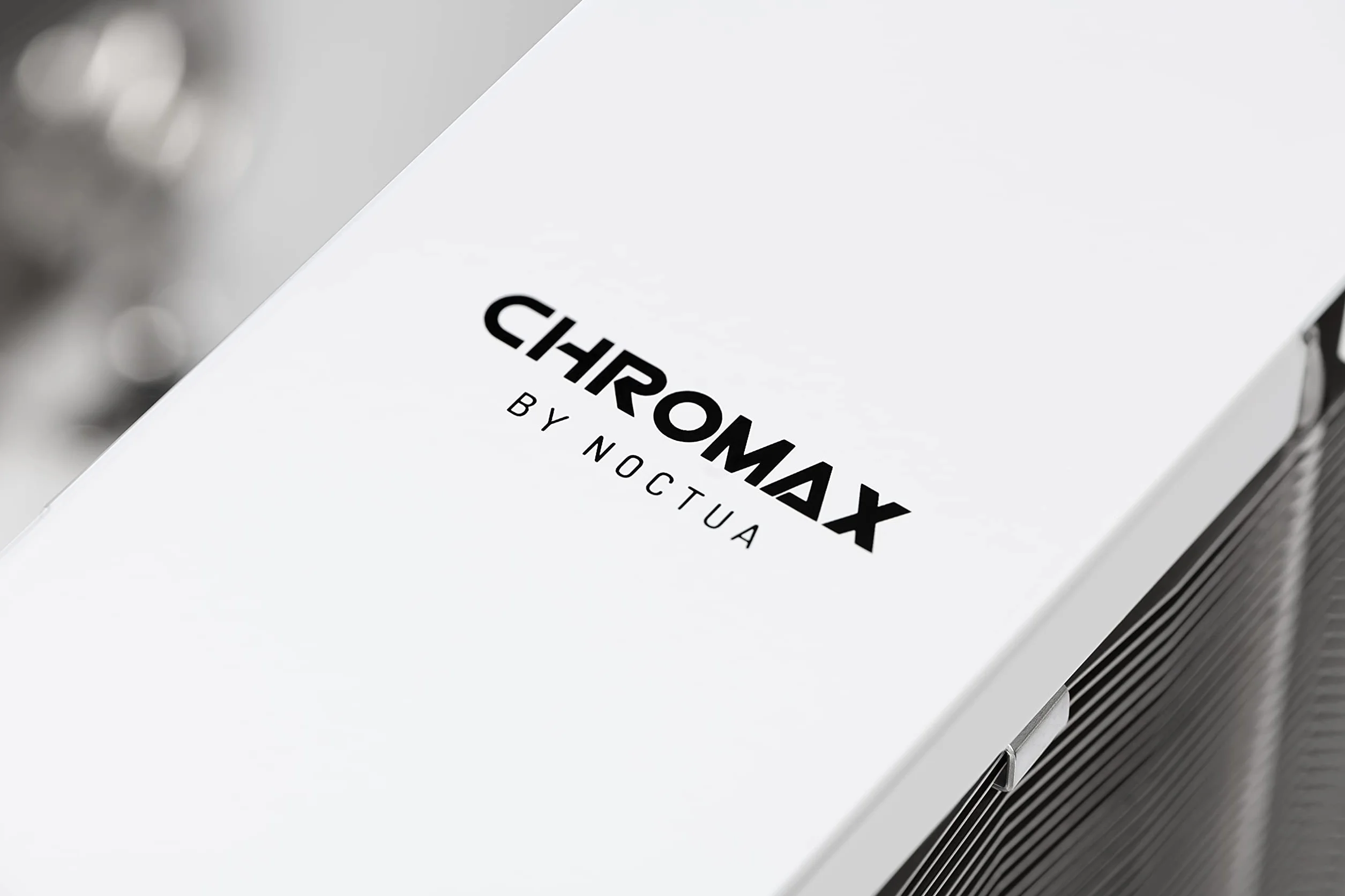Noctua NA-HC8 chromax.white, Pokrywa Radiatora dla NH-U12A (Biały)