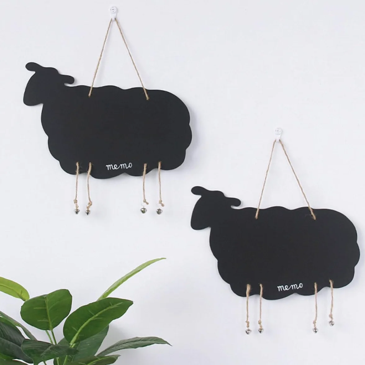 Sewroro Tableau Noir Suspendu en Bois Double Face Motif Mouton Panneau Décoratif Mural pour Maison