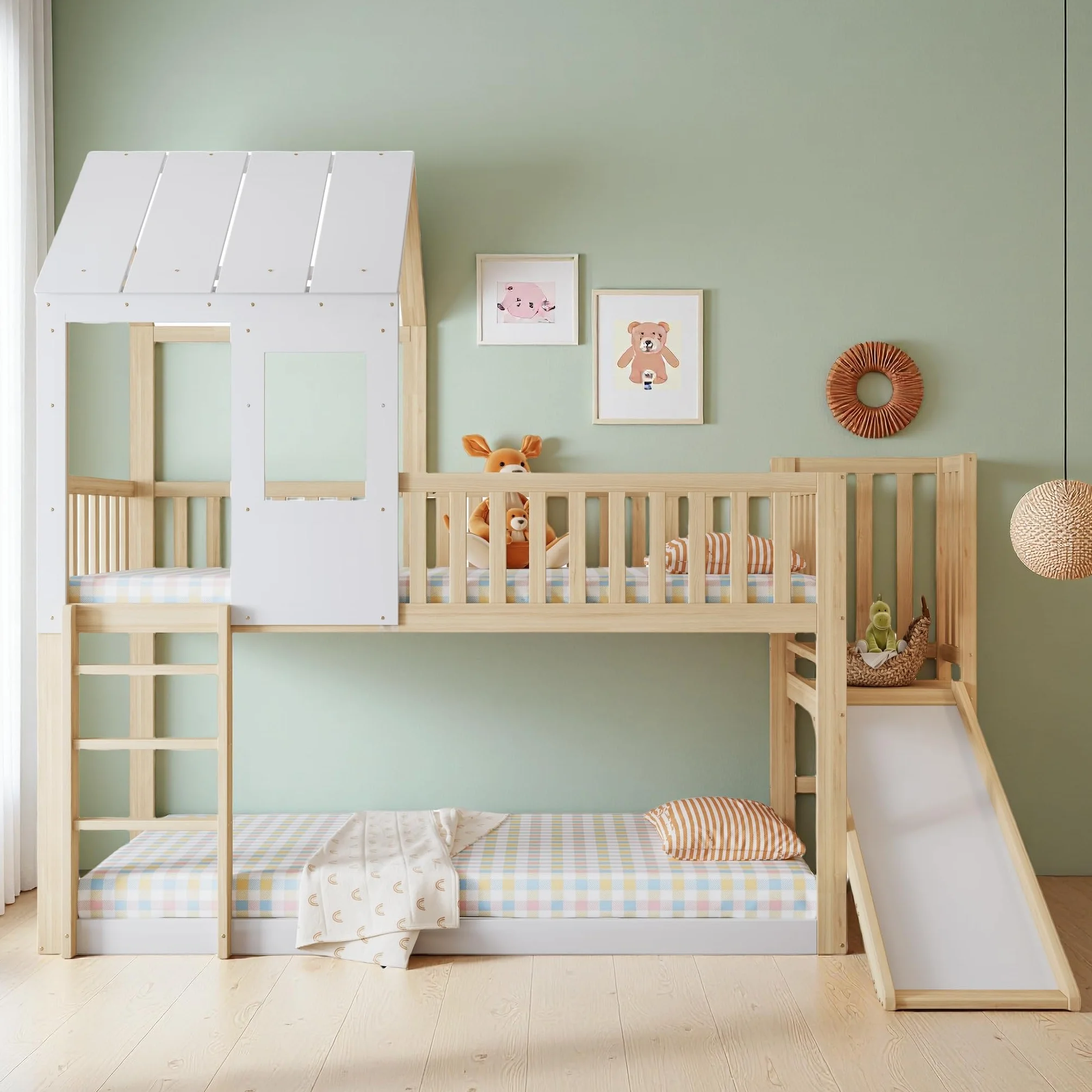 Sapgaks Lit cabane Enfants 90 x 200,lit superposé Enfant antichute,lit Mezzanine 2 Places,avec échelle à Angle Droit et Toboggan, avec Toit et fenêtre,et Grille,Structure en pin,Naturel Blanc