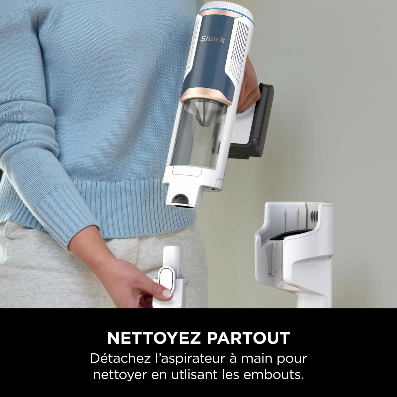 Shark Clean & Empty, aspirateur sans fil, vidage automatique, aspirateur anti-emmêlement avec accessoires pour animaux et suceur plat, autonomie 40 min, station de chargement, blanc/bleu, BU3521EU