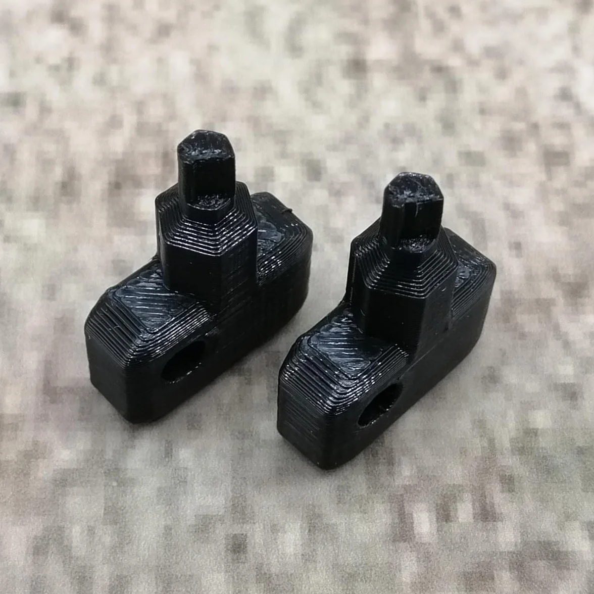 Lot de 2 clés de rechange noires compatibles Synology NAS Drive Bay Key Lock D5 D6 D8 D9 R6 X9 R8 DS181