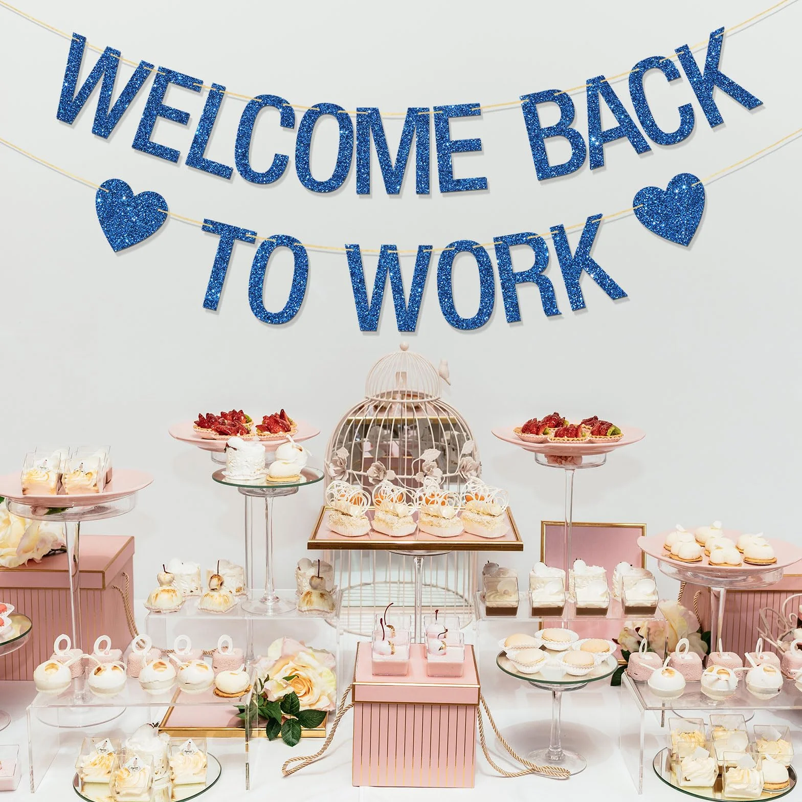 Bannière Welcome Back to Work – Décorations de fête de bureau – Retour au travail – Paillettes bleues