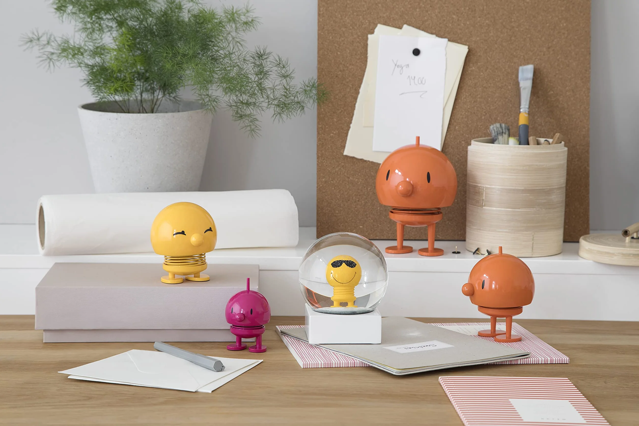 Hoptimist Bumble Figurine à secouer décoration scandinave 7,5 x 8,5 x 10,7 cm Medium