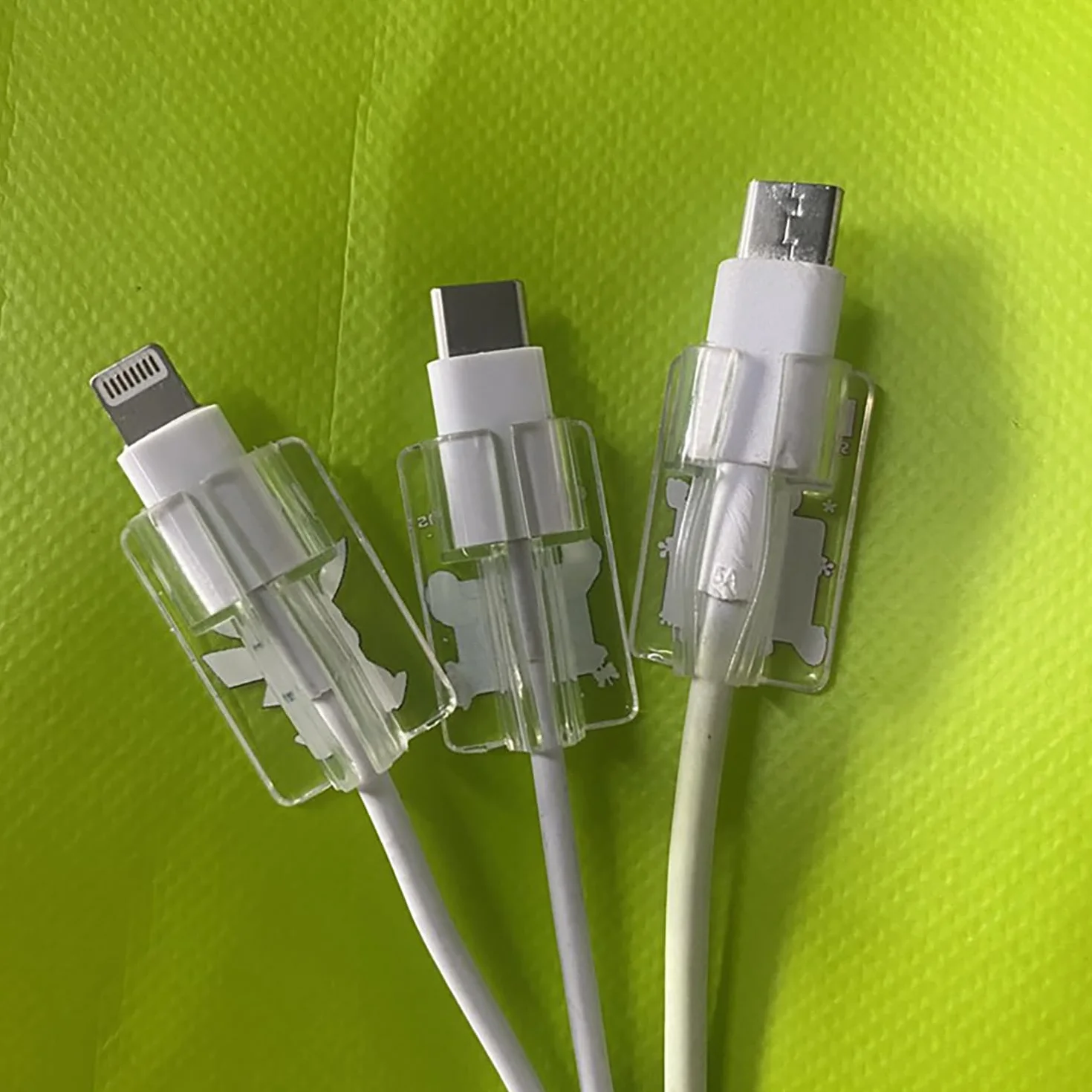 Ochraniacze kabli, 6 szt. miękki silikonowy ochraniacz USB, śliczna osłona kabla ładowarki