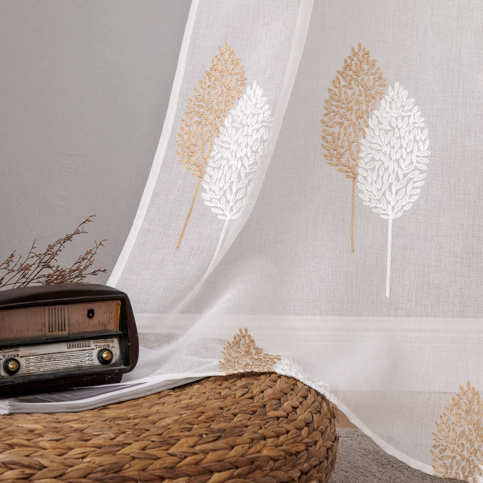 MIULEE Rideaux Voilage avec Beau Motif de Feuilles Brun et Blanc, Intérieurs Rideau Voile Brodé a Oeillets Largeur 140 CM Hauteur 225, Transparent Voilage Fenetre Design Moderne pour Chambre Salon