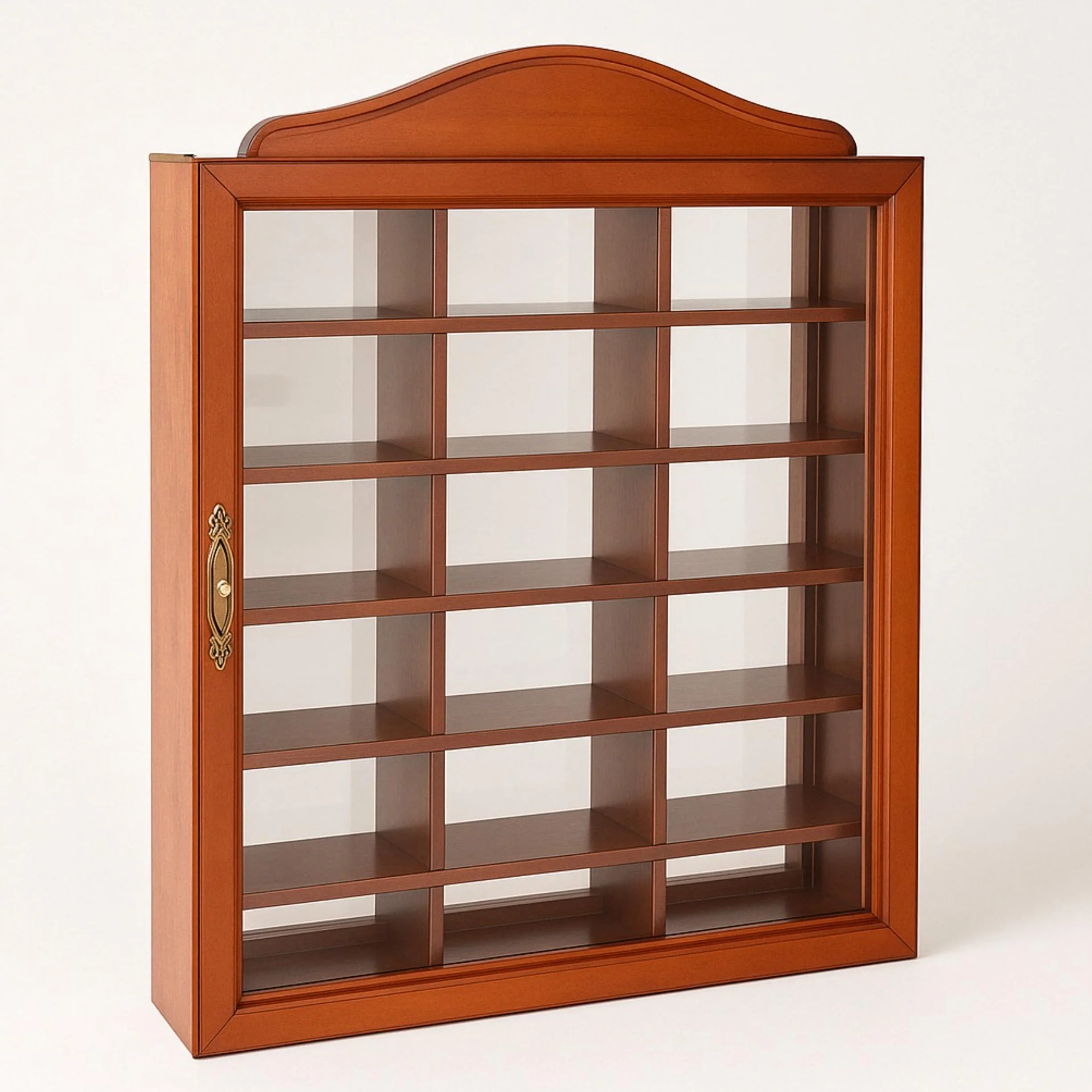 Vitrine murale en bois et verre, fermeture magnétique, 42 cm.