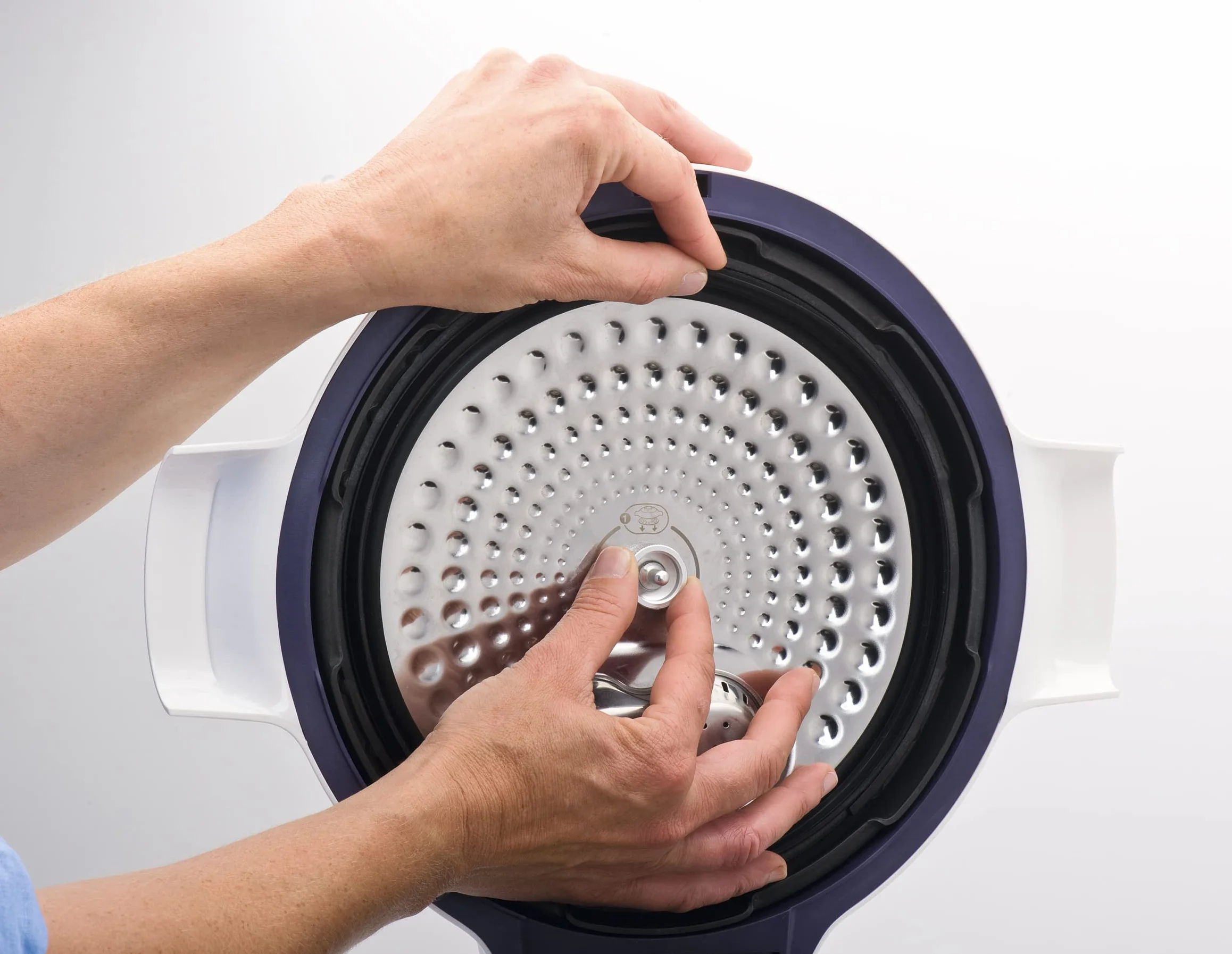 Moulinex Cookeo Multicuiseur intelligent, 6 L, 1200 W, 100 recettes préprogrammées, Jusqu'à 6 personnes, 6 modes de cuisson, Guide pas à pas, Facile à utiliser CE704110