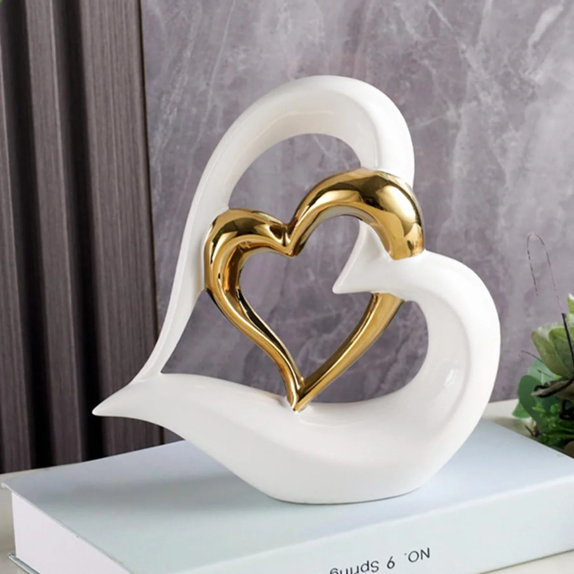 Statue en Céramique Double Cœur Décoration Maison Moderne 22 cm