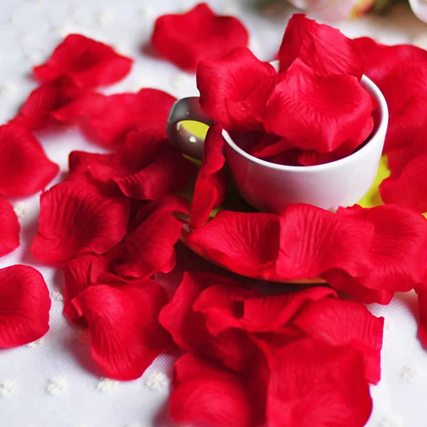 OWLKELA 5000 Pièces Pétales de Rouges Artificiels, Petale de Rose - Mariage