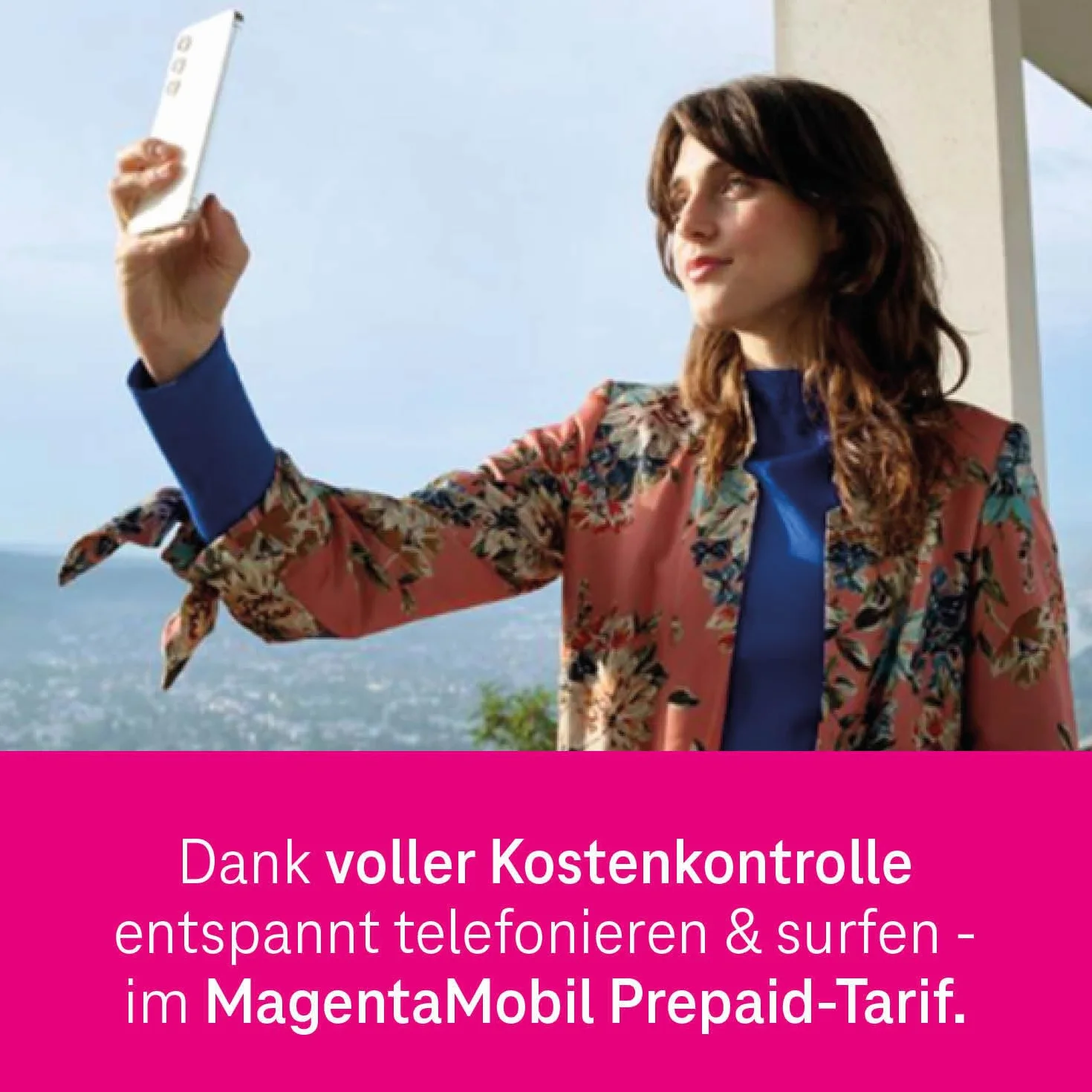Telekom MagentaMobil Prepaid M karta SIM bez umowy, 5G w zestawie I + 3 GB & Allnet Flat (min, SMS) do wszystkich niemieckich sieci i roamingu UE I 10 EUR środków na start