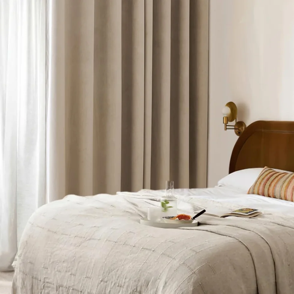 MIULEE Rideaux Velours Beige 140x245 CM Lot de 2, Semi-occultant, Thermique Isolant Anti Chaleur pour Chambre Salon