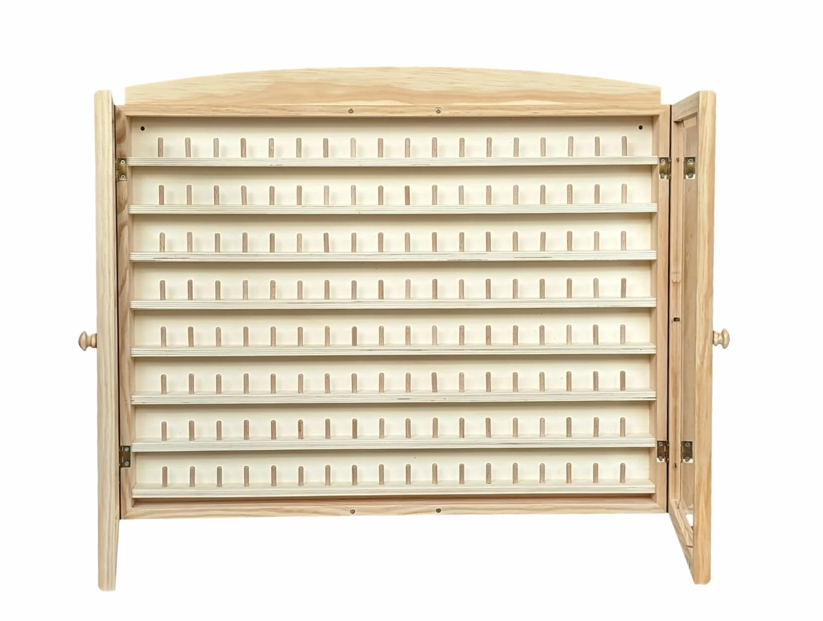 Greca Vitrine Collections dés á Coudre. Capacité 144 dés. Pin Naturel, à Peindre. Mesures (Largeur/Fond/Hauteur) :60 * 6 * 54 cms.