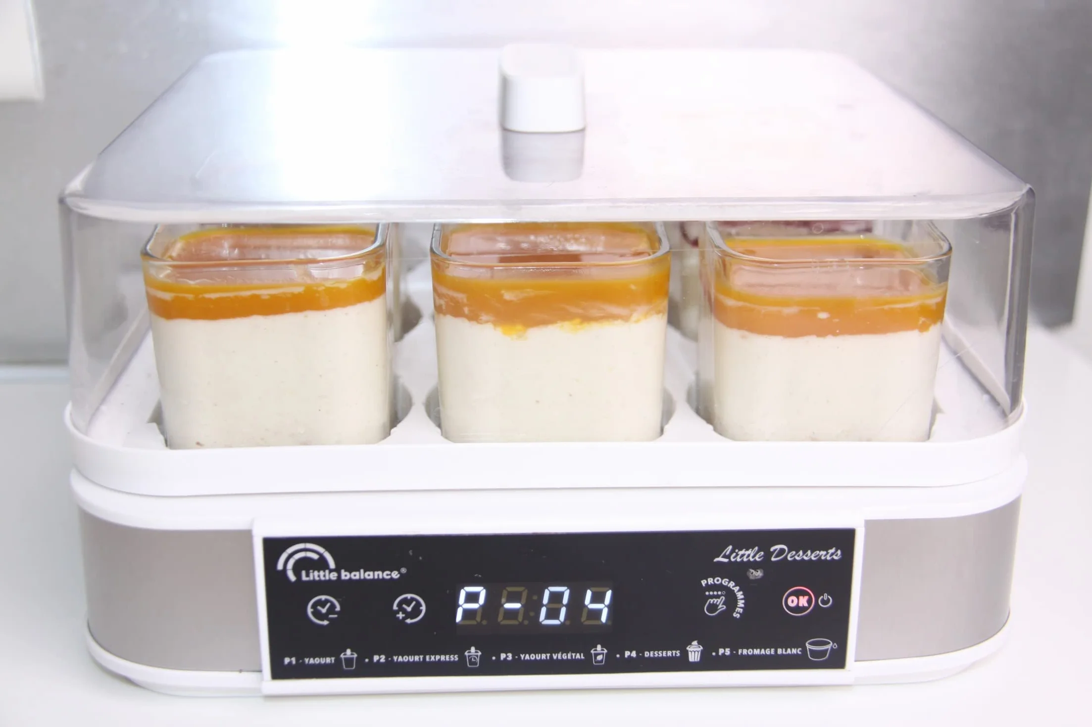 LITTLE BALANCE 8448 Yaourtière Dessertière, Yaourts Desserts Fromages blancs faits maison, 5 programmes automatiques, 9 pots en verre 145 ml, Blanc/inox