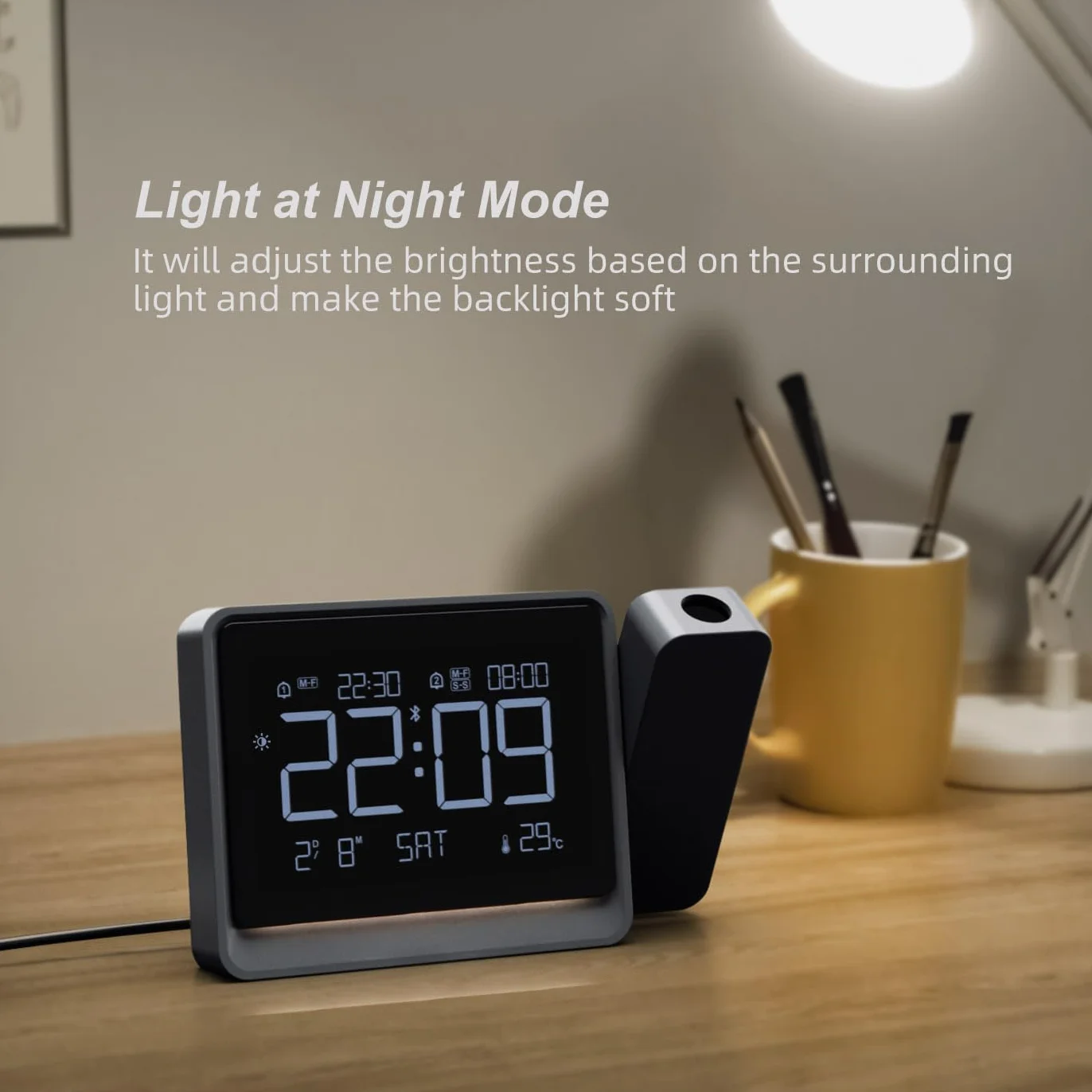 Horloge De Projection Numérique Chambre À Coucher Projecteur Rotatif 180° Synchronisation Heure Bluetooth Doubles Alarmes Date Température Variateur 4 Niveaux