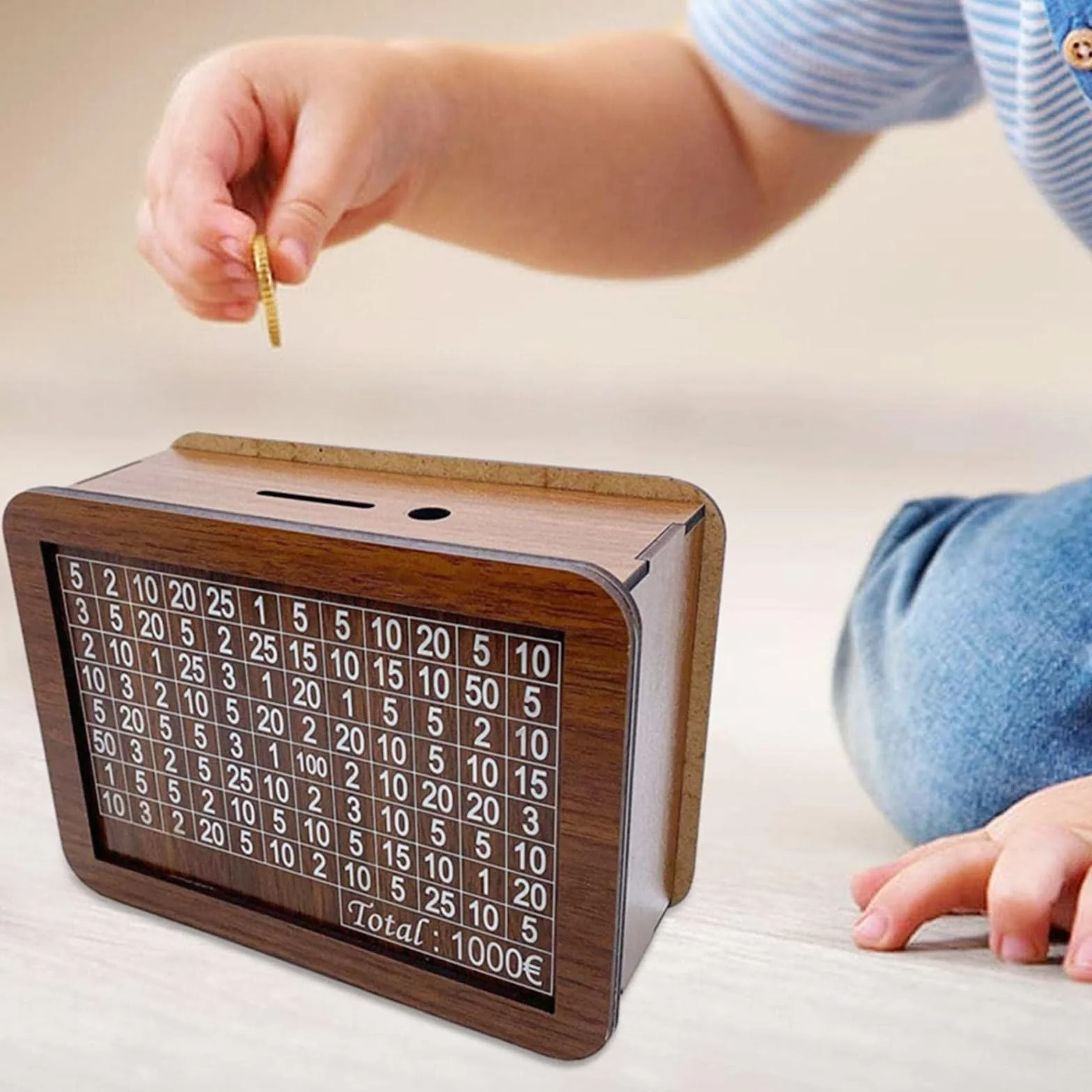 Tirelire en Bois avec Compteur et Marqueur Effaçable, Boîte à Monnaie Réutilisable, Objectif d'Épargne 1000€