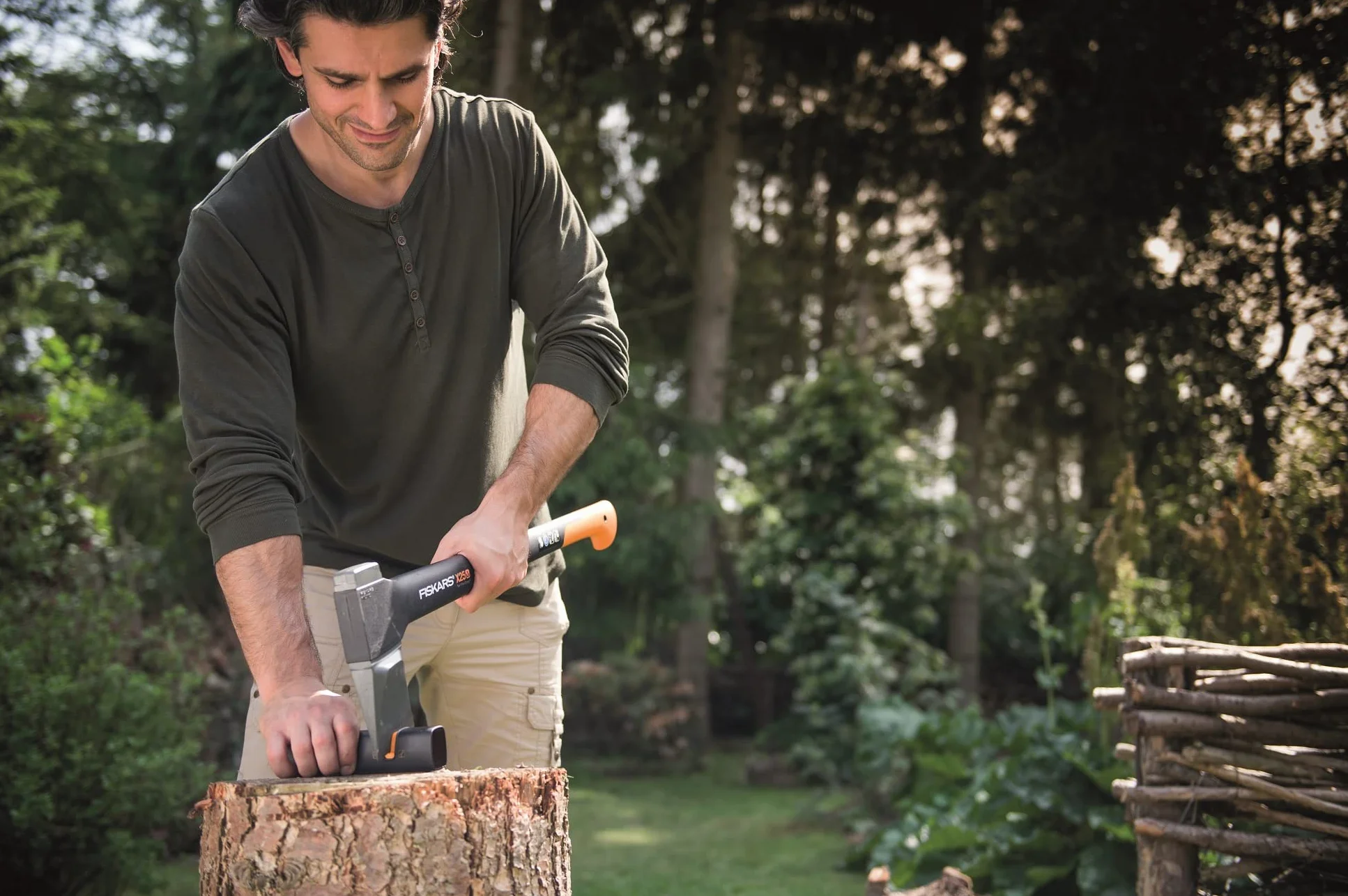 Fiskars Aiguiseur pour haches et couteaux Pierre à aiguiser en céramique Noir Orange Xsharp