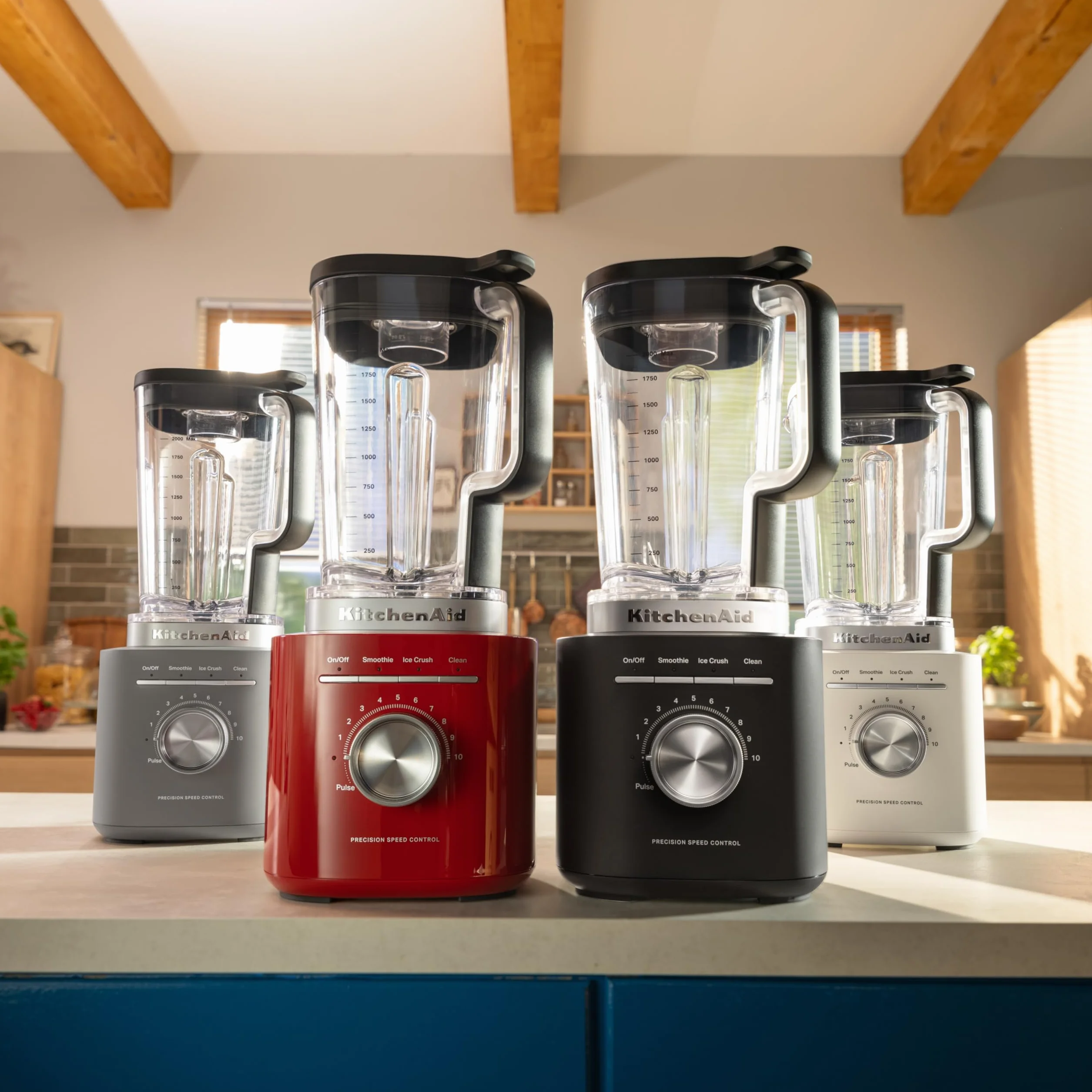 KitchenAid Blender Pure Power, Pichet 2L Sans BPA, 10 Vitesses, Programmes Glace & Smoothie, Lames Inox Asymétriques, Base Métal, Noir Mat