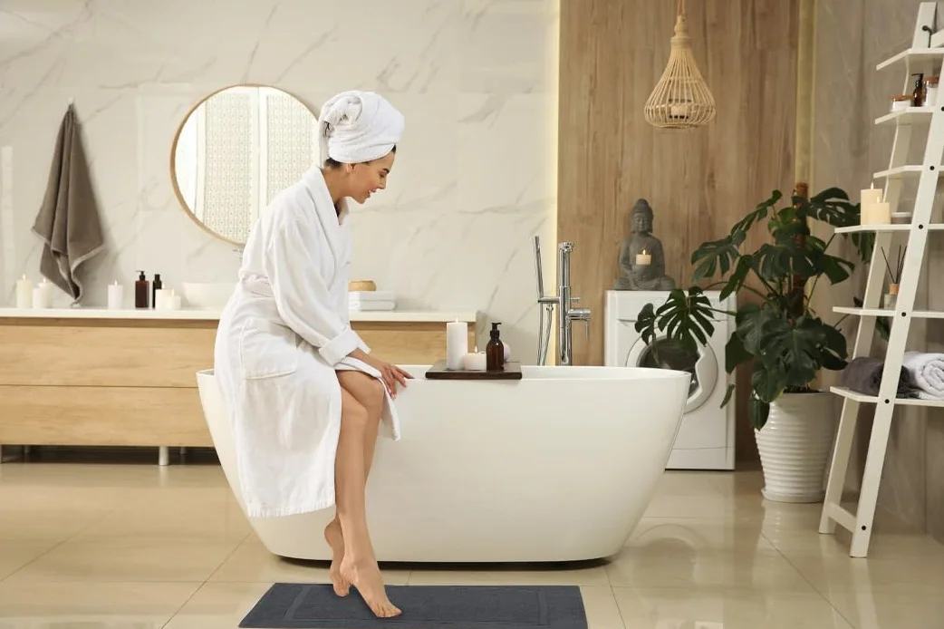 Utopia Towels Lot de 2 Tapis de Bain 100% Coton 53 x 86 cm Gris Lavable en Machine