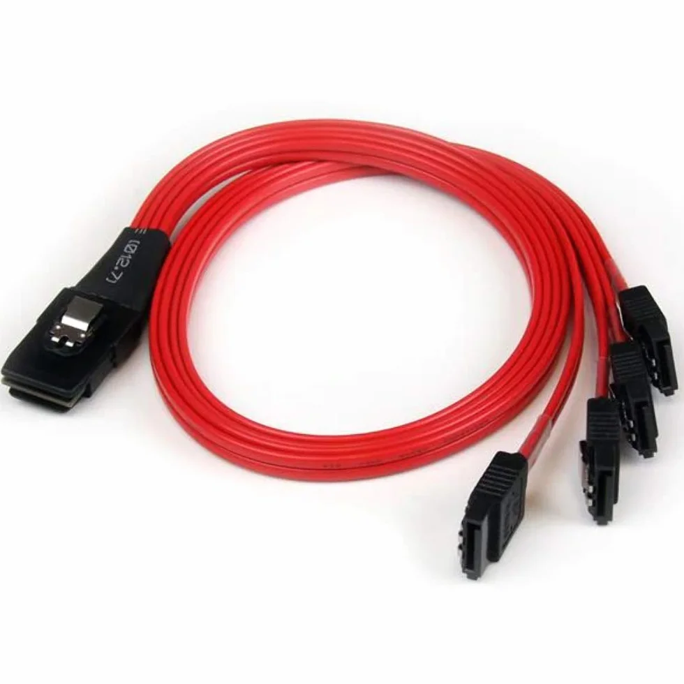 StarTech.com 50 cm SFF-8087 na SATA - Wewnętrzny Kabel Odwrotny Mini SAS - Czerwony (SAS8087S4R50)