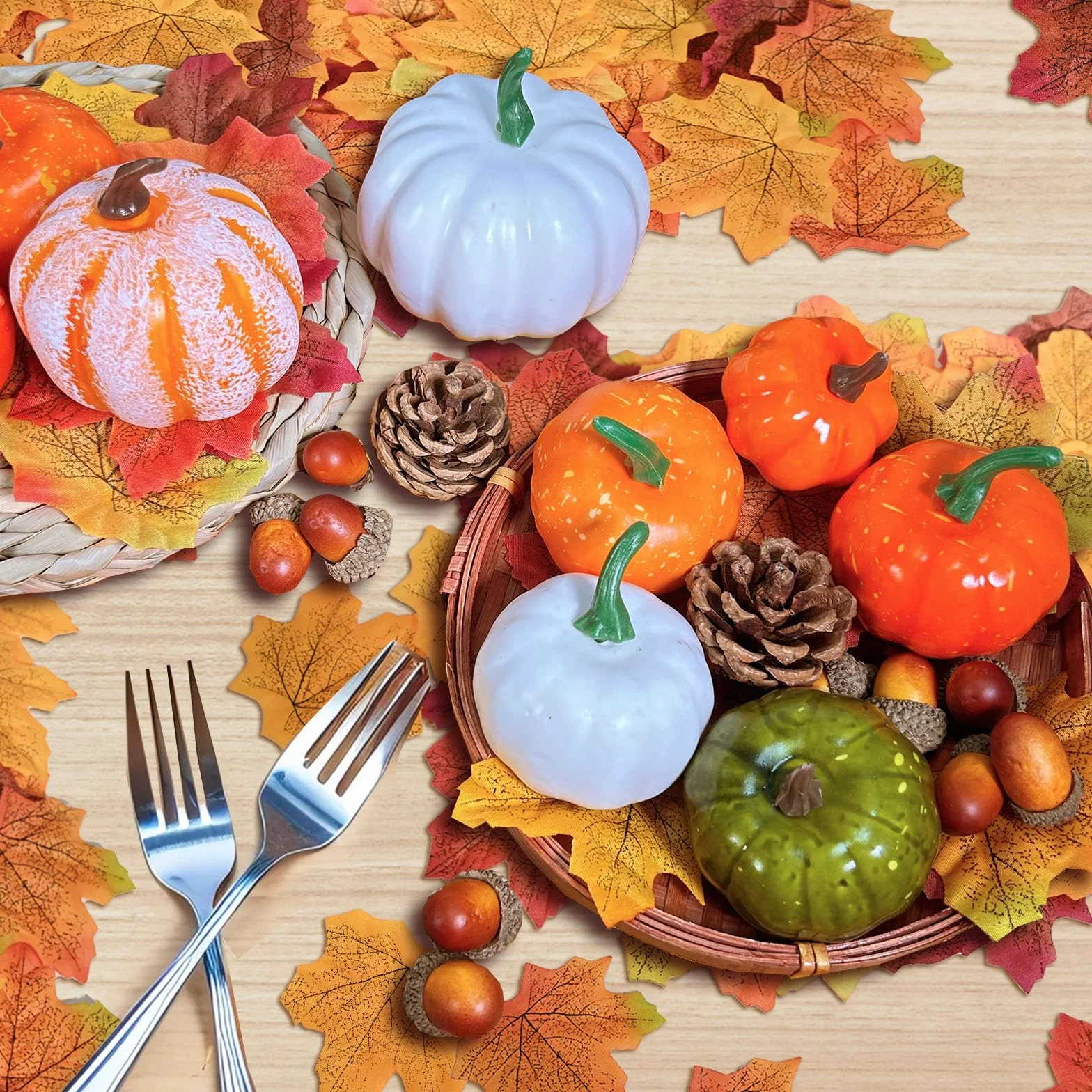 Lot de Mini Citrouille Deco Automne, Feuilles d'Érable, Pommes de Pin, Glands, Fausse Feuille pour Halloween Thanksgiving