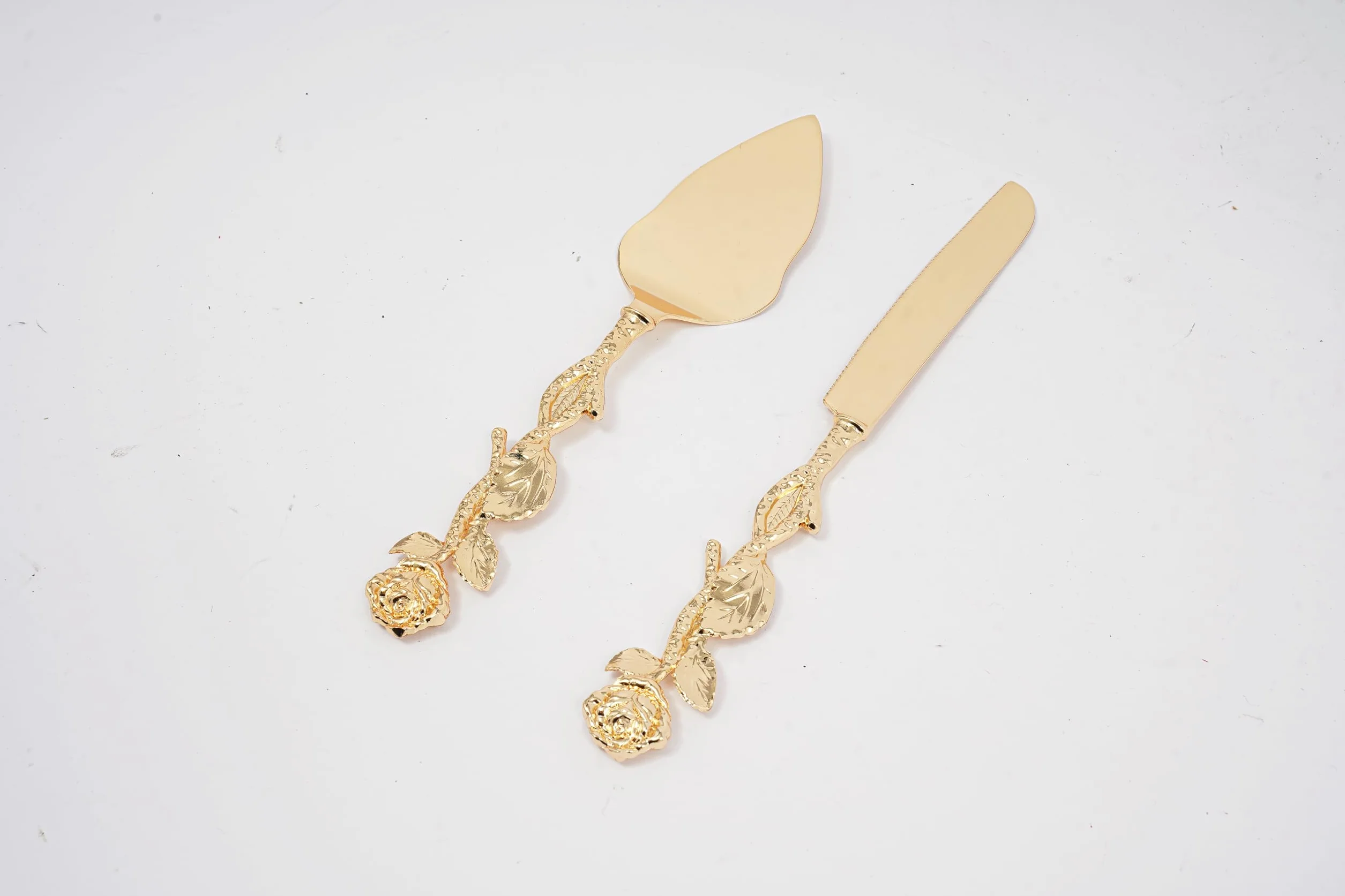 Set de Service à Gâteau Doré avec Couteau et Pelle à Servir, Gravures Rose, Ustensiles Élégants pour Mariage