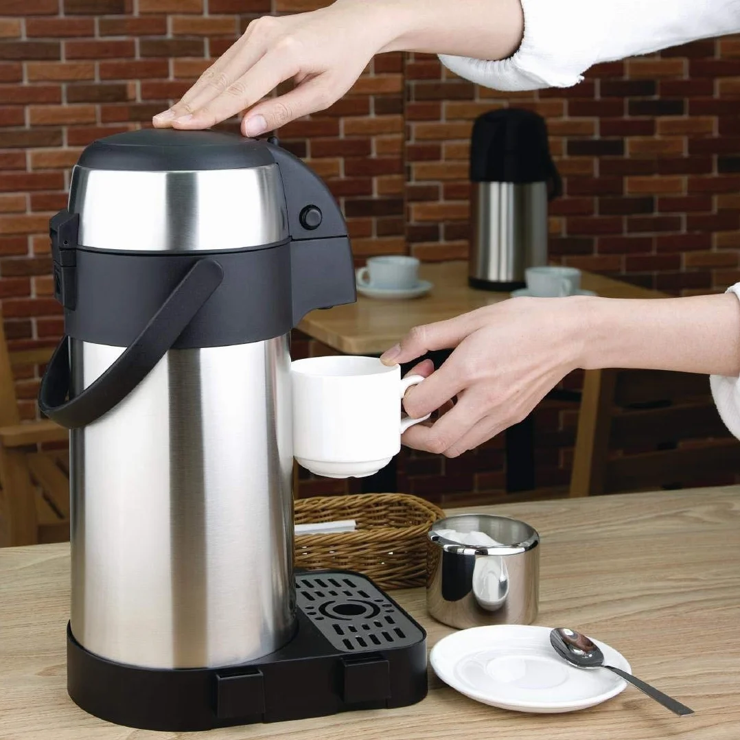 Olympia Distributeur de Boissons Chaudes Airpot à Pompe 3 Litres, Acier Inoxydable, Double Paroi à Isolation Sous Vide | K636