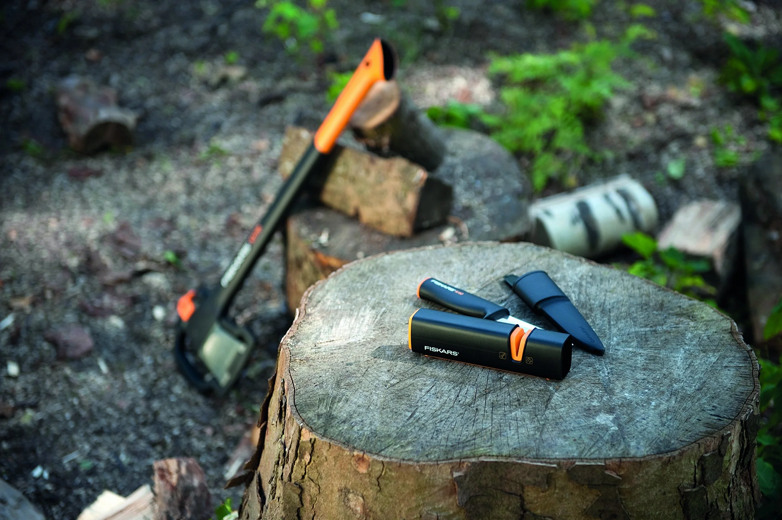 Fiskars Aiguiseur pour haches et couteaux Pierre à aiguiser en céramique Noir Orange Xsharp