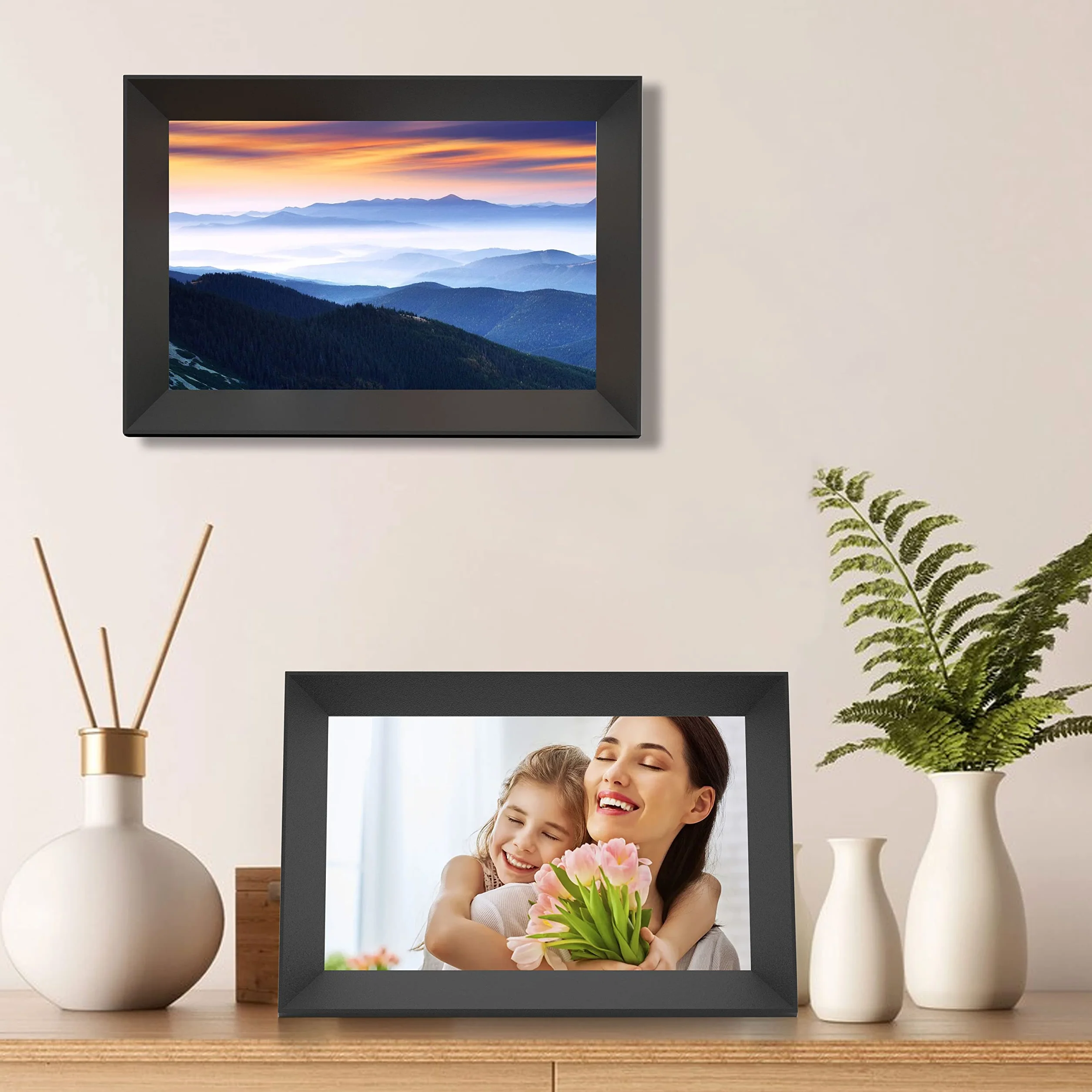 Frameo Cyfrowa ramka na zdjęcia 10,1 cala WiFi, ekran dotykowy IPS 1280 x 800, udostępnianie zdjęć lub filmów wideo za pomocą aplikacji Frameo, automatyczne obracanie, Dzień Matki na Dzień Matki