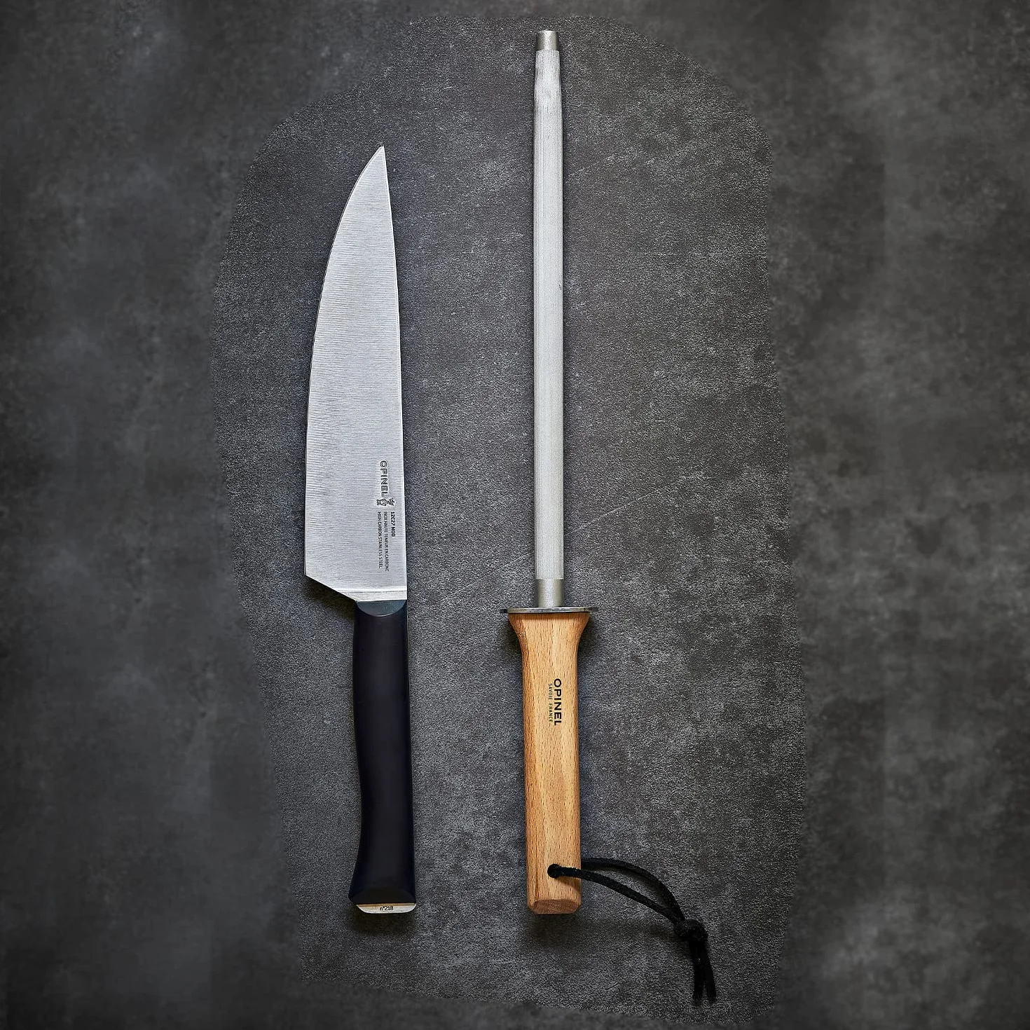 Opinel - Fusil à Aiguiser Revêtement Acier - Ø 13 mm, Longueur 25 cm - Affûtage Couteaux de Cuisine - Manche Hêtre, Lanière Cuir - Fabrication Française