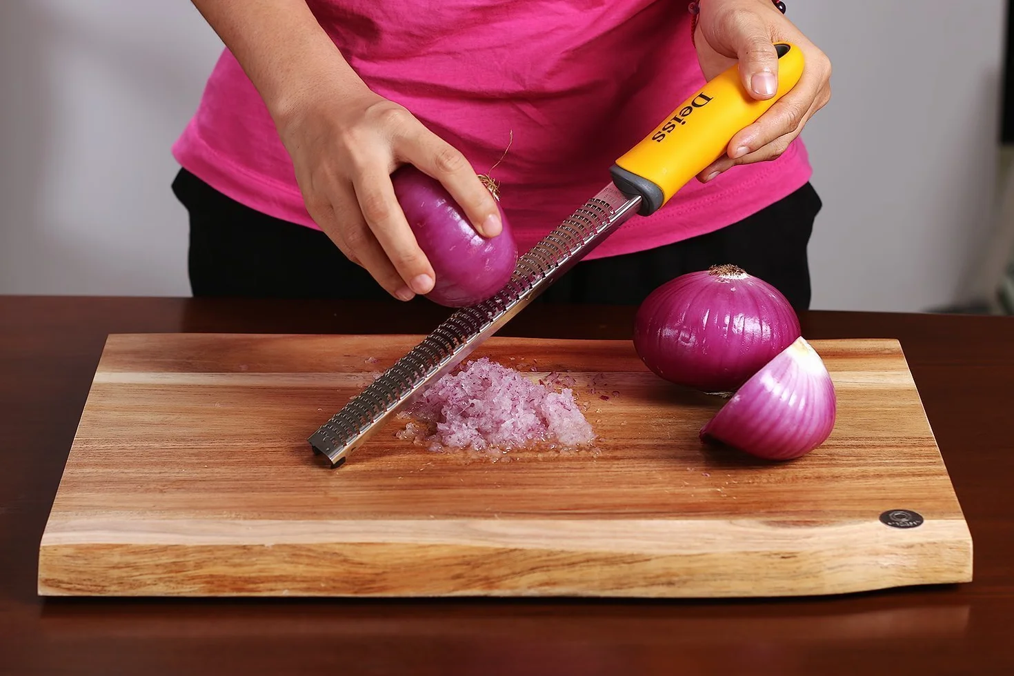 Deiss PRO Râpe à Fromage Manuelle Acier Inoxydable Lame Tranchante Zesteur d'Agrumes